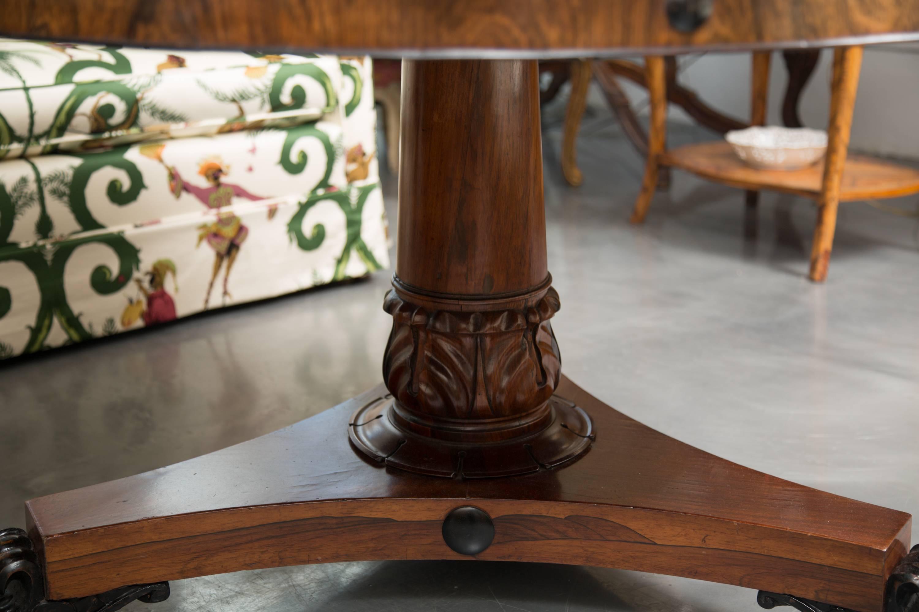 Regency Style Rosewood Centre Table with Ebonized Decoration In Good Condition In WEST PALM BEACH, FL