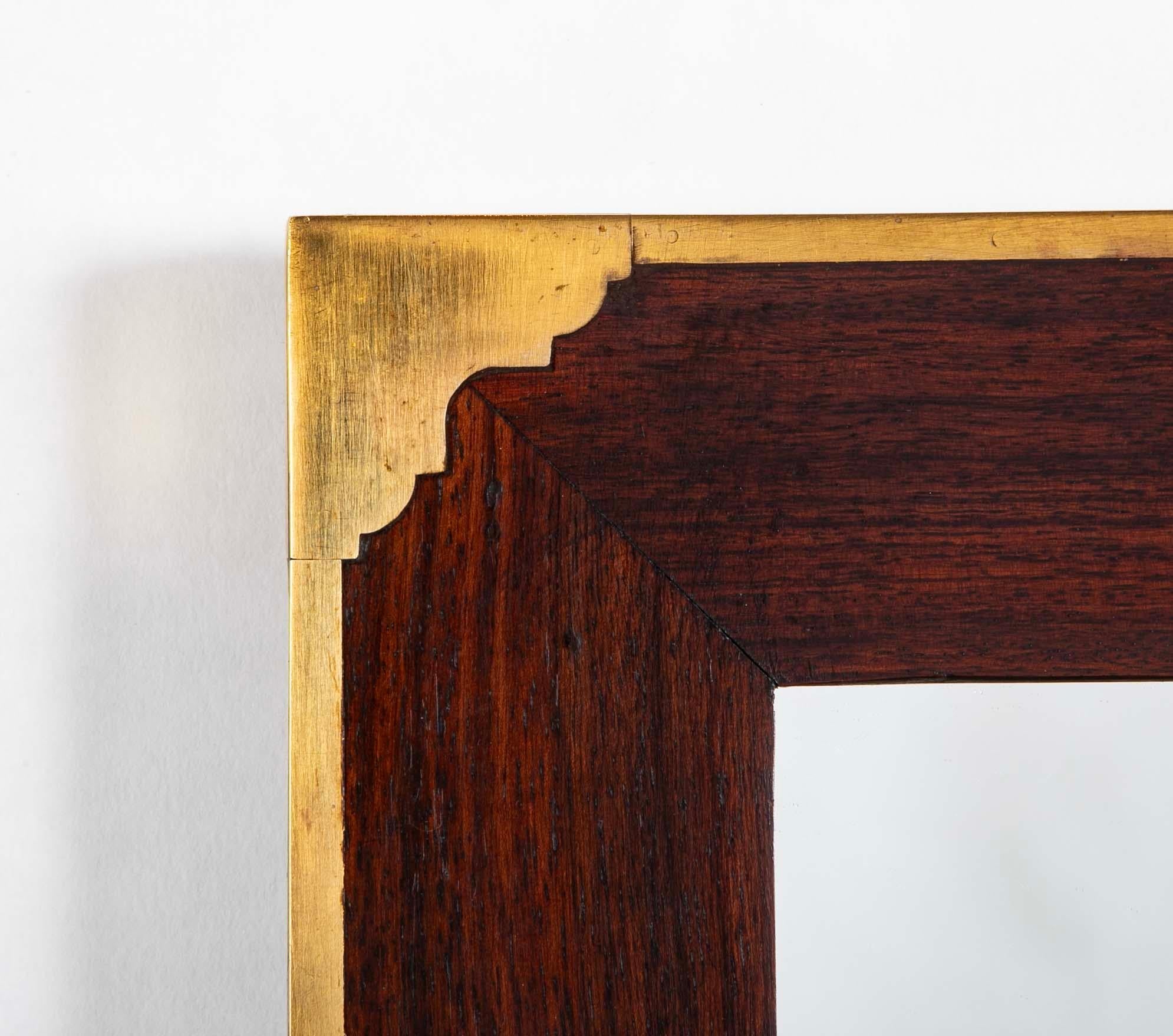 Intarsio Cornice per specchio in palissandro in stile Regency con intarsi in ottone in vendita