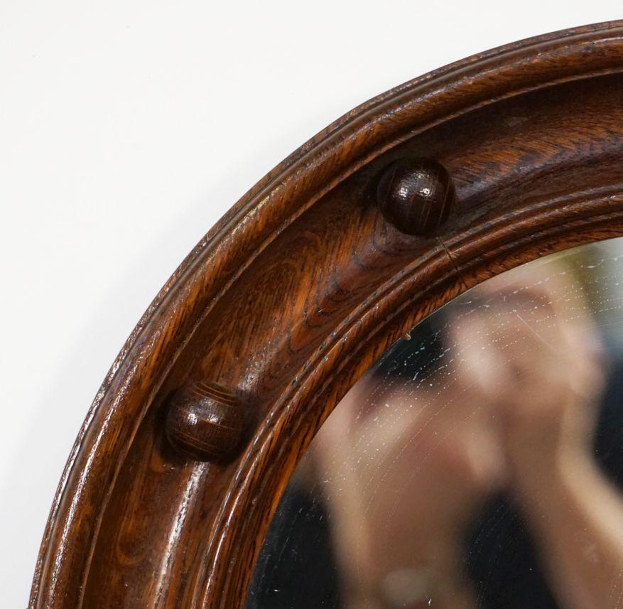 Regency Style Round Mirror with Oak Wood Frame from England (Diameter 16 1/2)  In Good Condition For Sale In Austin, TX