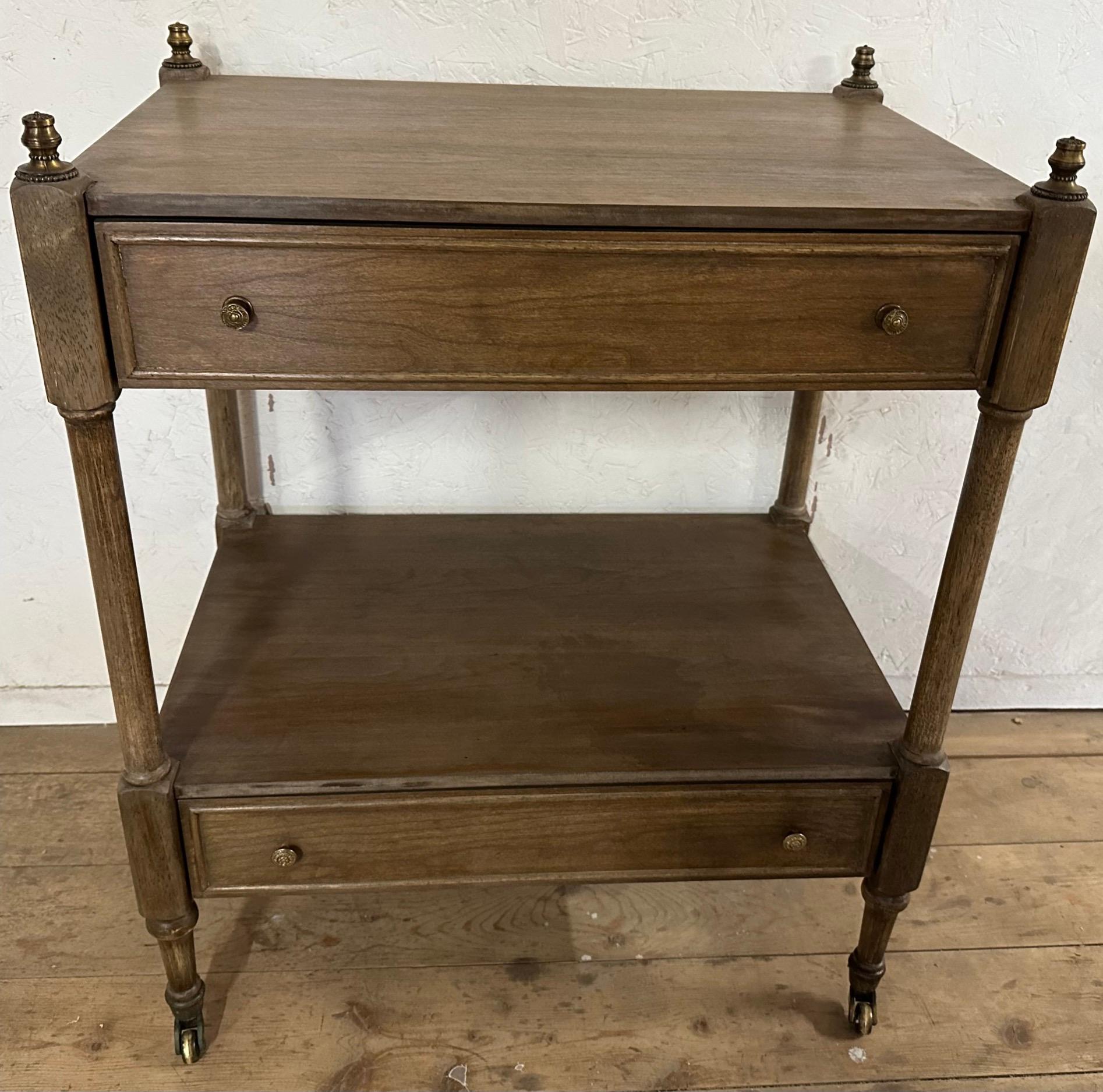 Regency Style Side Table or Nightstand In Good Condition For Sale In Sheffield, MA