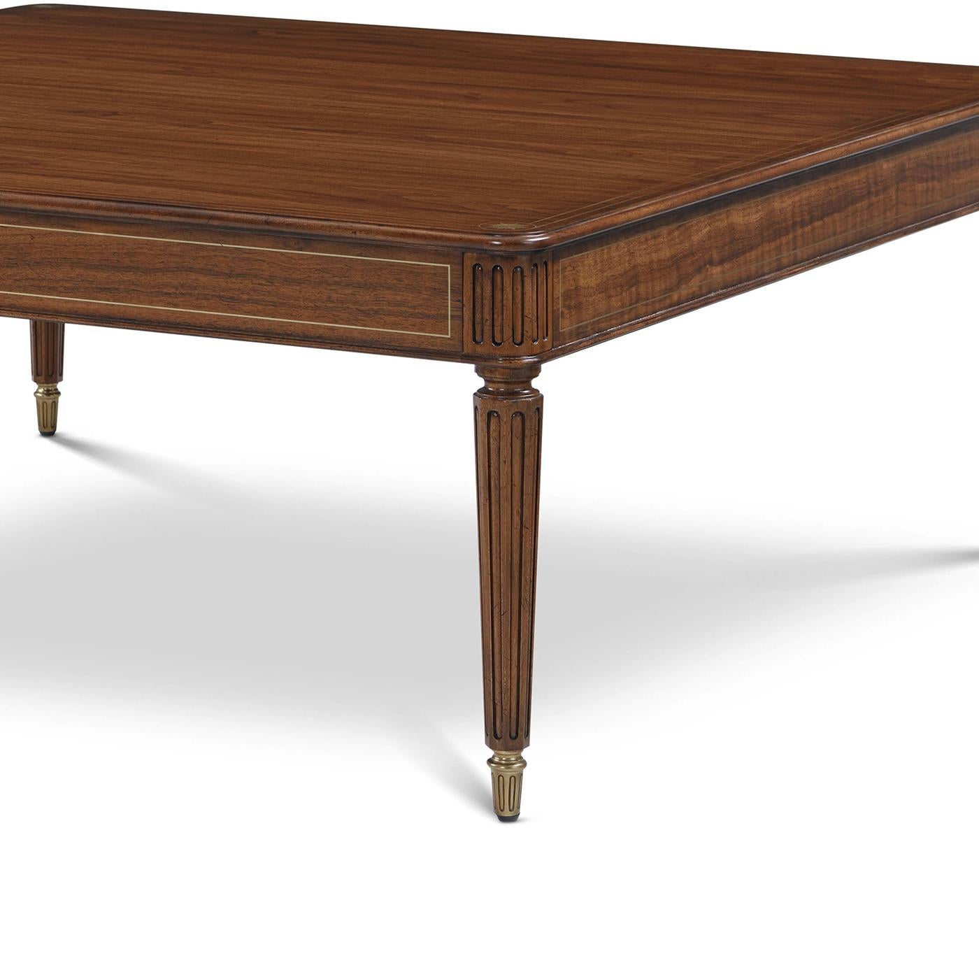 Vietnamien Table basse carrée de style Regency en vente