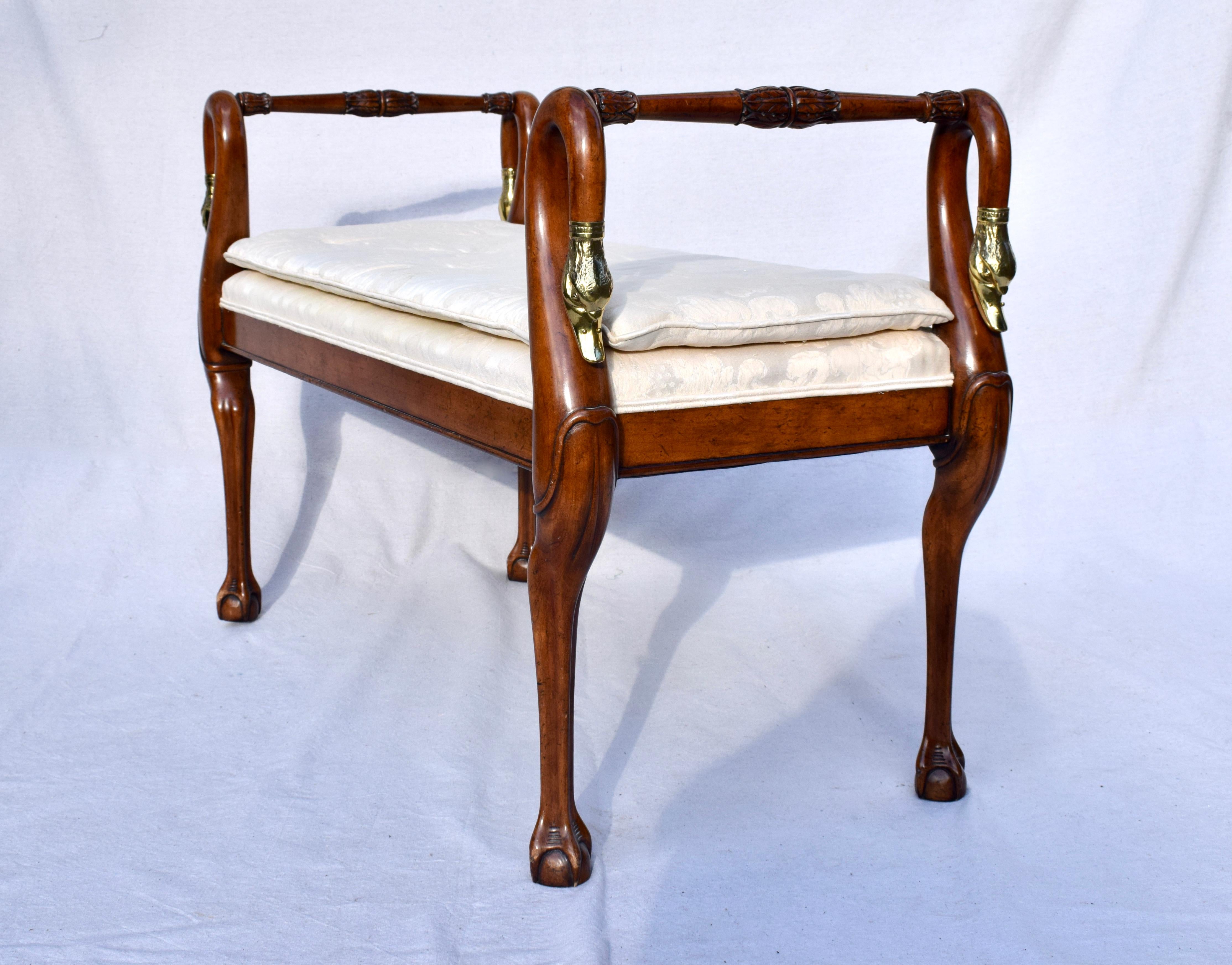 Regency Style Swan Neck Bench By Baker Furniture In Good Condition In Southampton, NJ