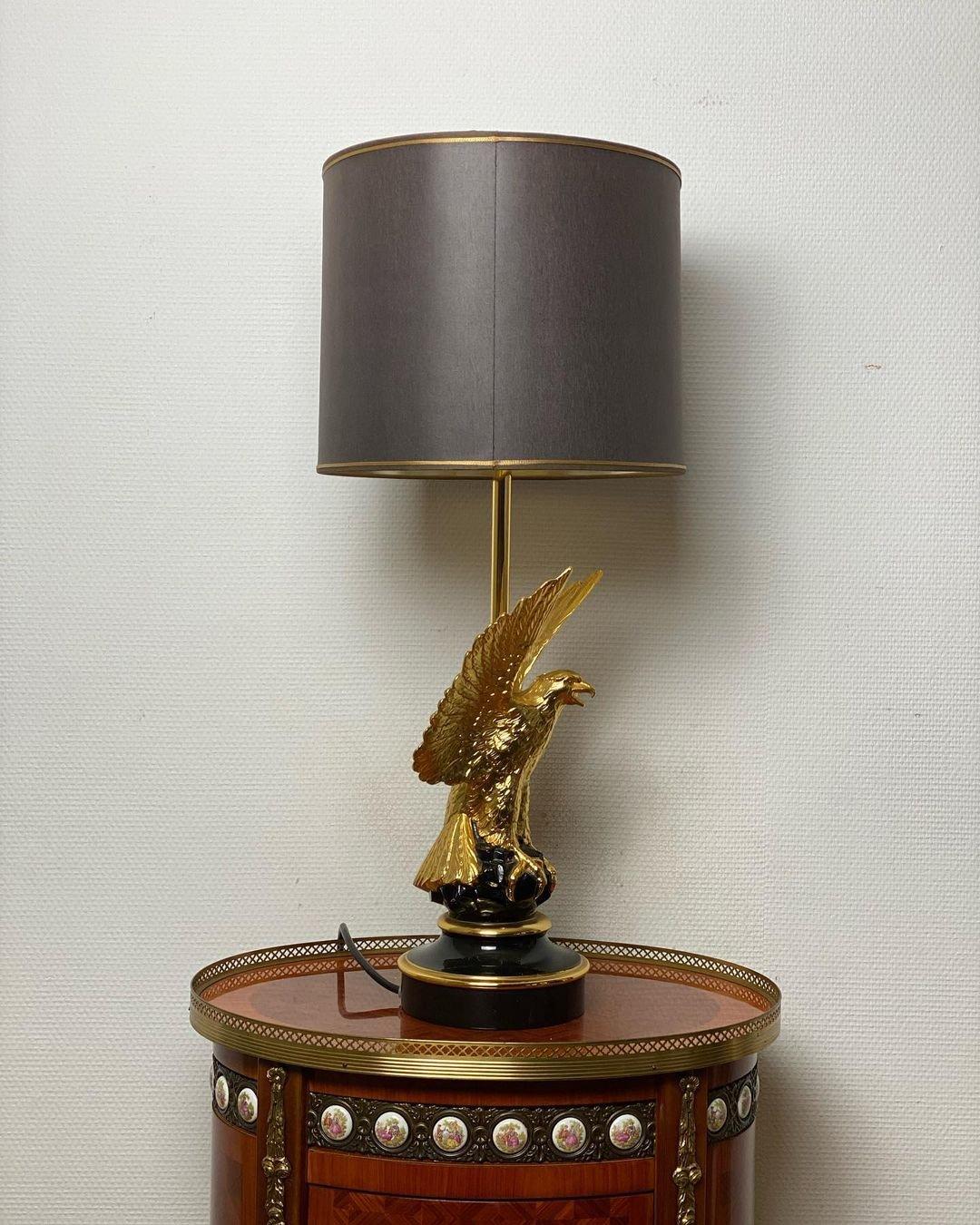 - Gorgeous table lamp from the famous American company Loevsky & Loevsky, New Jersey, USA
- Model 