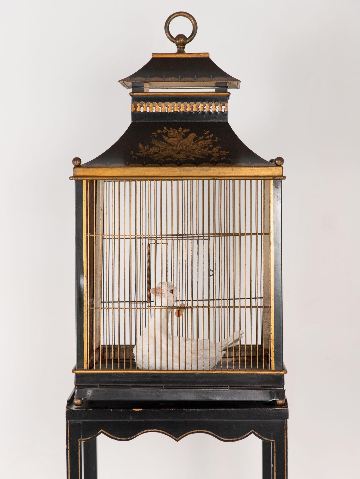 Regency Style Tole Birdcage on Stand, USA, 20th Century For Sale 4