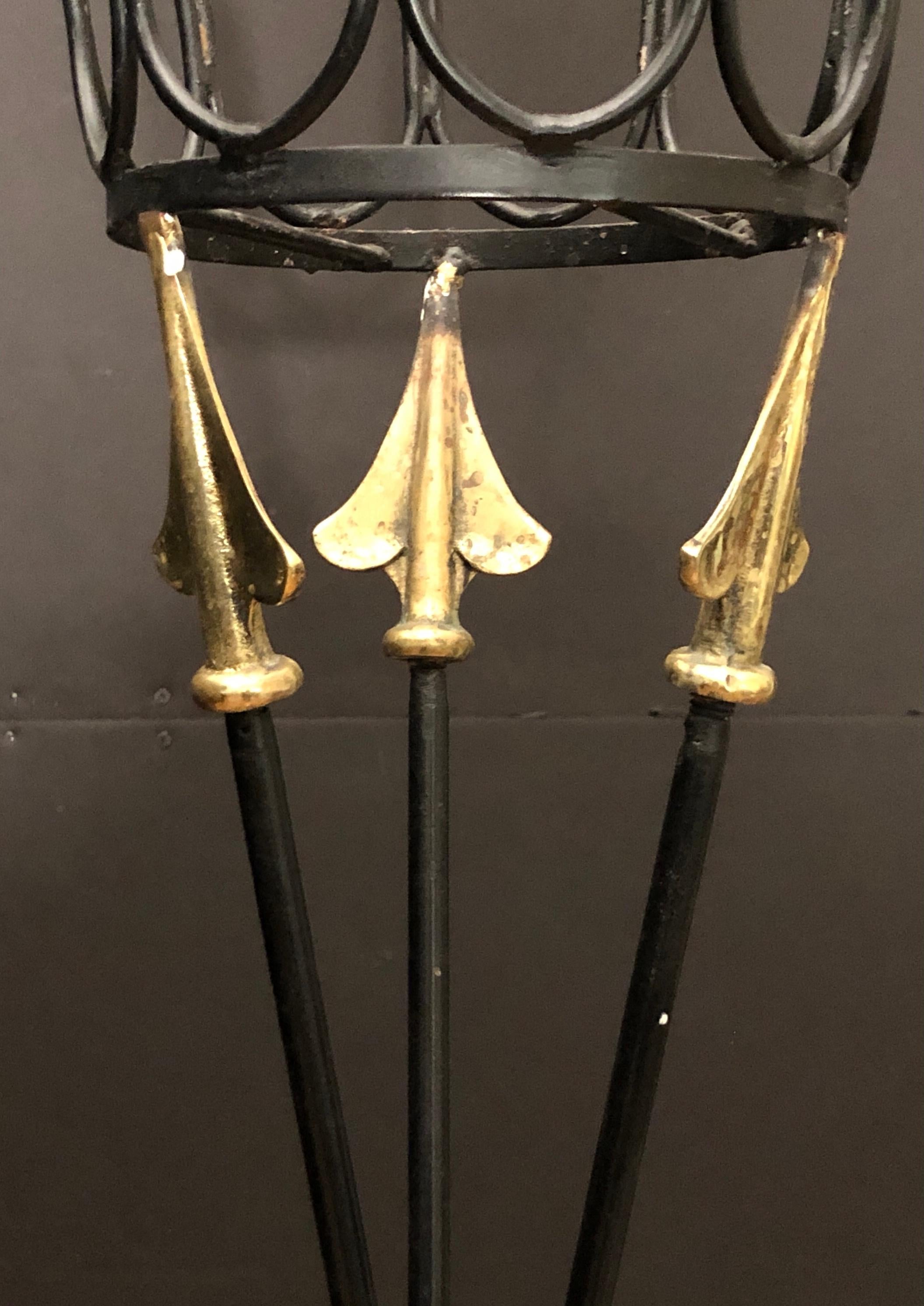 Regency Style Torchère Plant Stand In Good Condition In Norwood, NJ