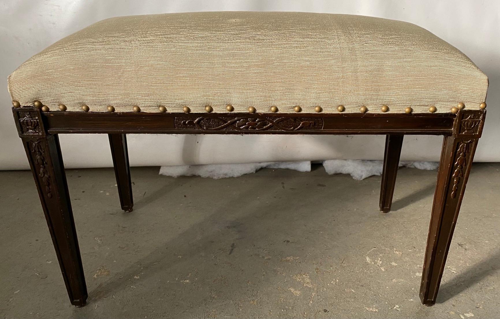 Regency Style Upholstered Bench In Good Condition In Sheffield, MA