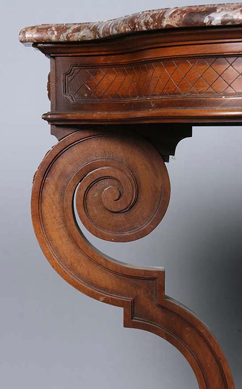 Regency Style Walnut Carved Side Table by L'hoste Et Bernel In Good Condition For Sale In Casteren, Noord-Brabant