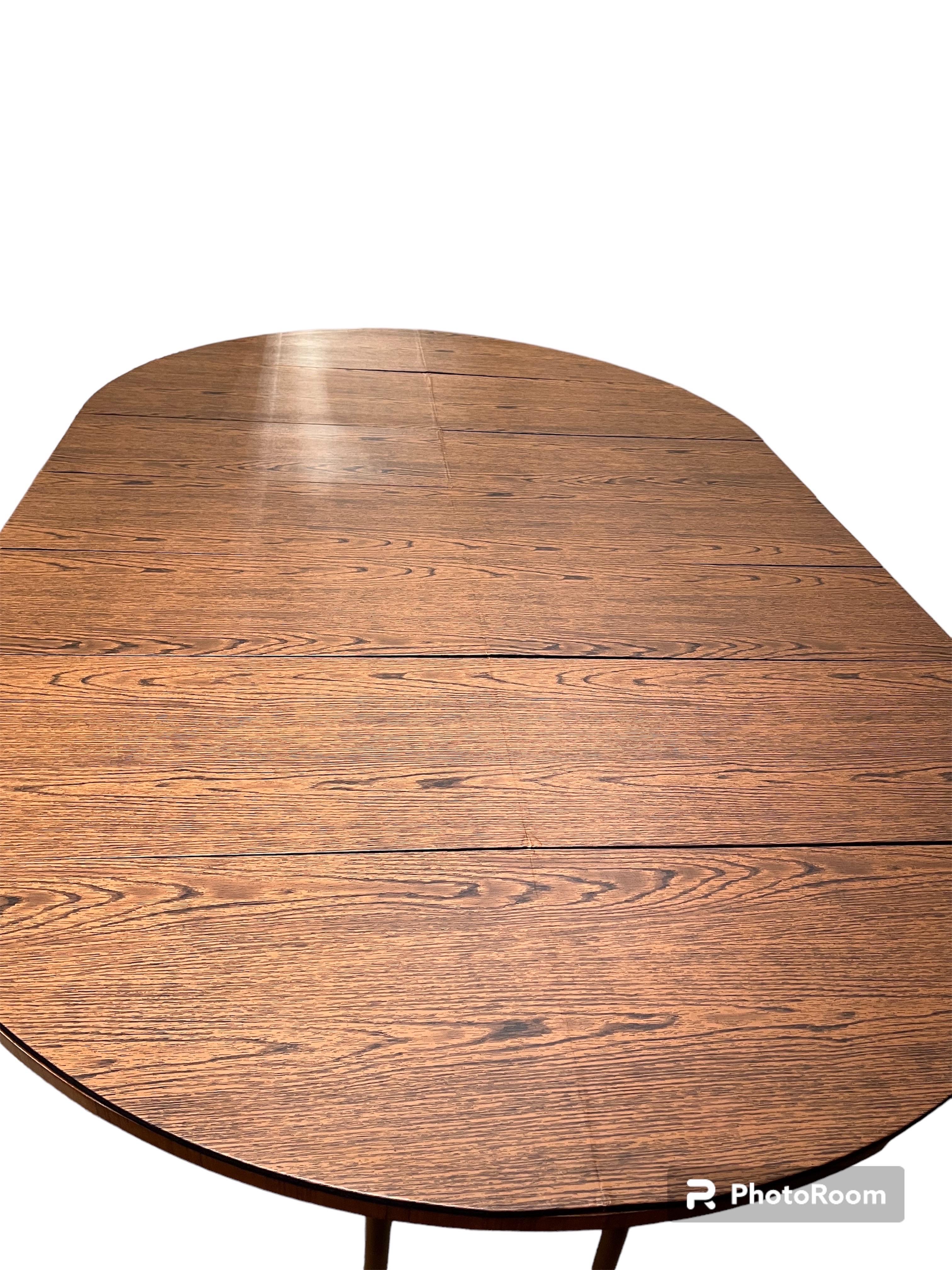 Regency Style Walnut Extension Dining Table with 3 Leaves & Table Pads For Sale 12