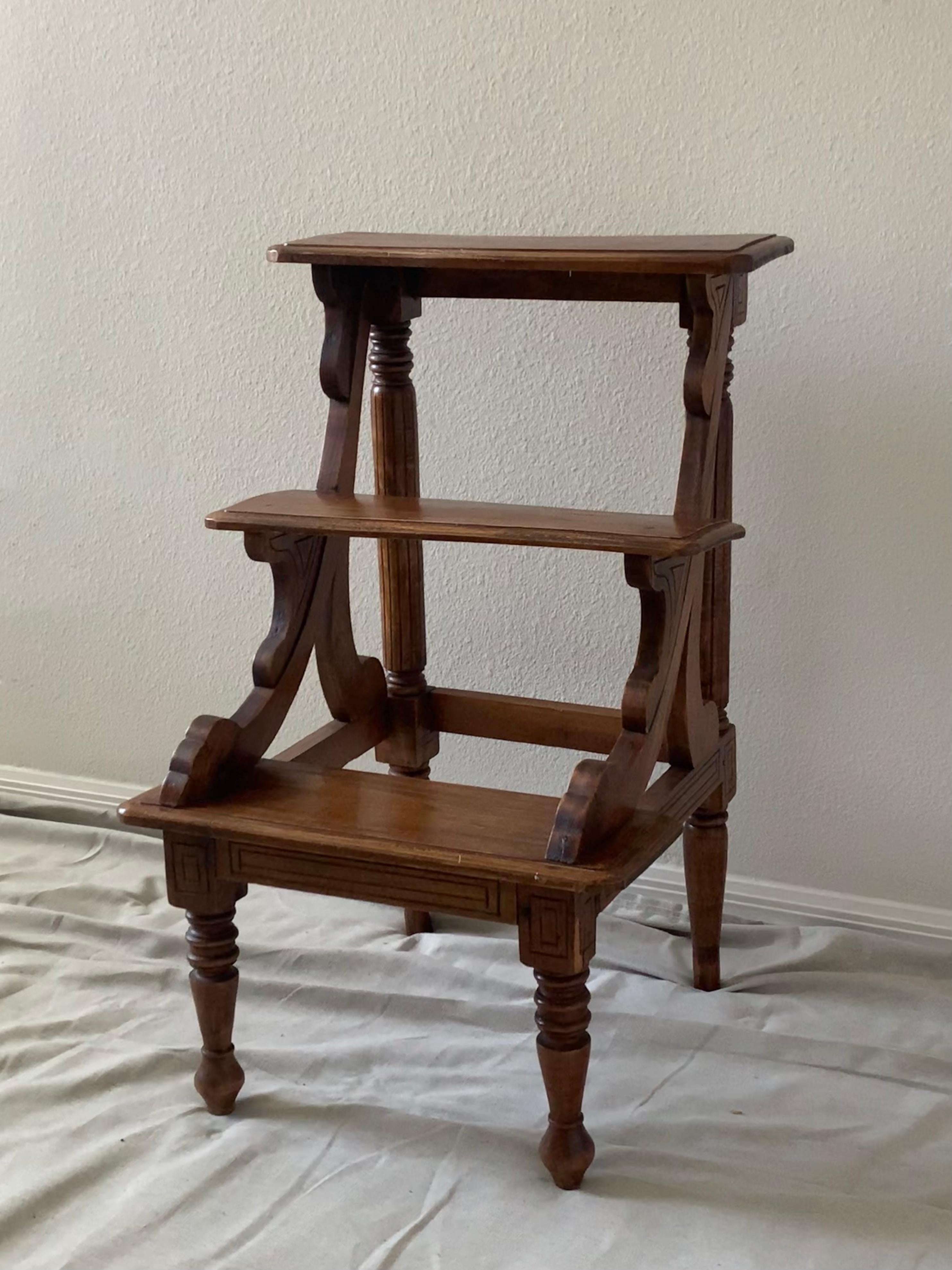 Stained Regency Style Walnut Library Steps For Sale