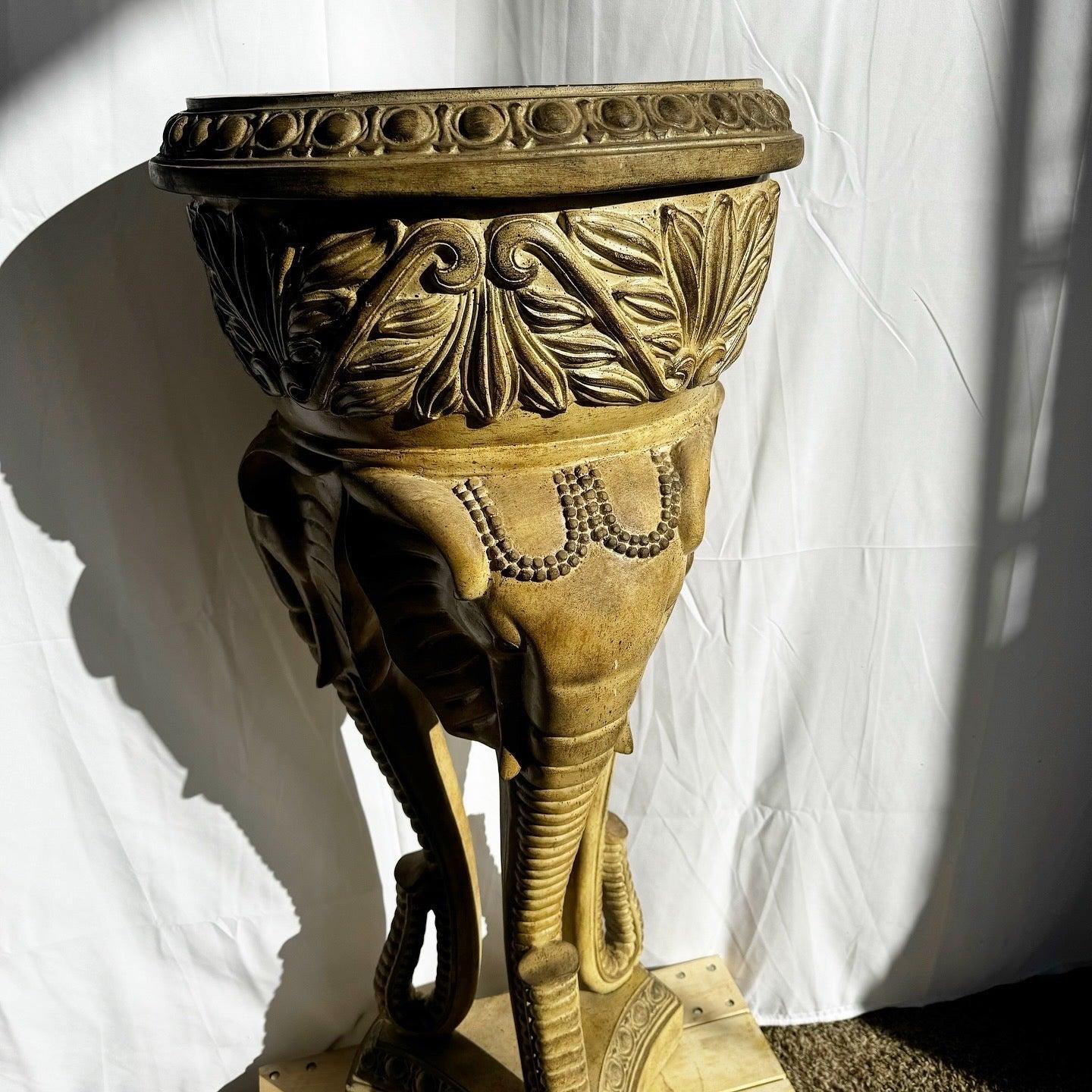 Regency Three Elephant Plant Stand/Planter/Planter In Good Condition For Sale In Delray Beach, FL