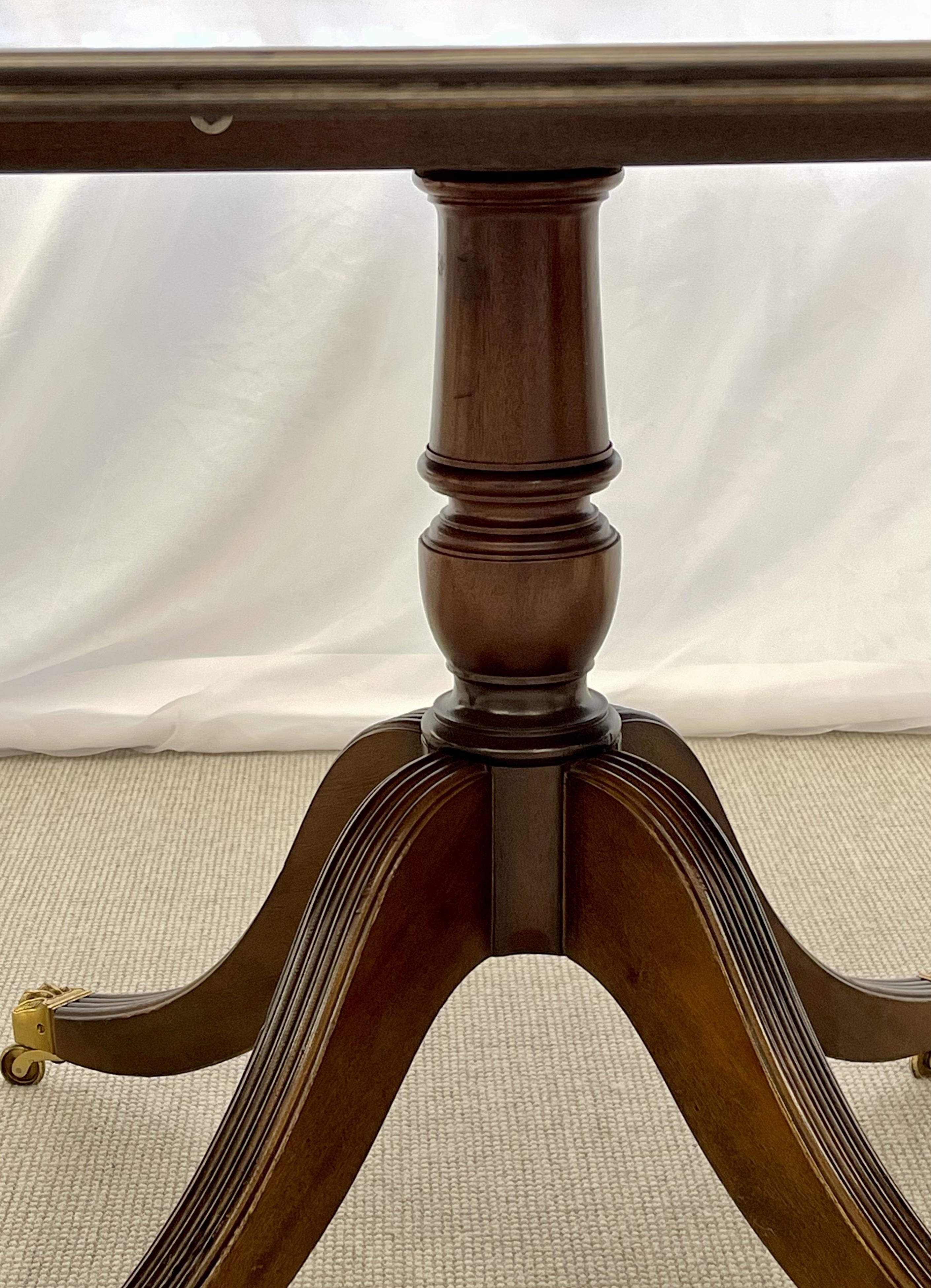 Regency Three-Pedestal Tilt-Top Dining Table, Banded, 19th/20th Century 6