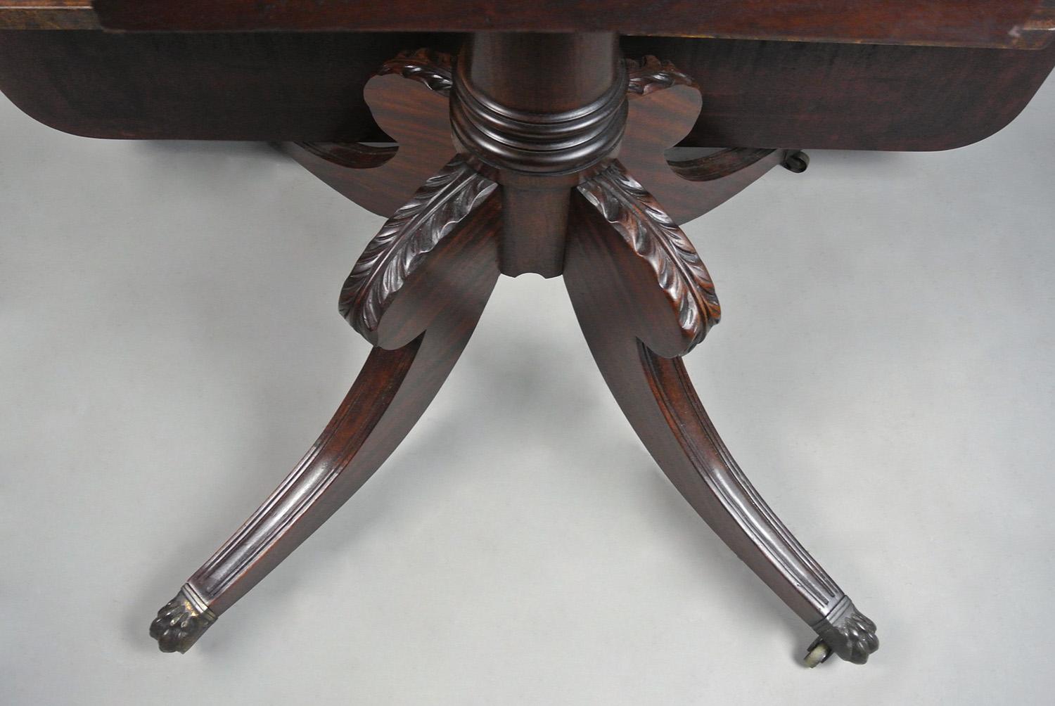 Regency Tilt Top Supper Table with Coromandel Crossbanding c. 1820 For Sale 3