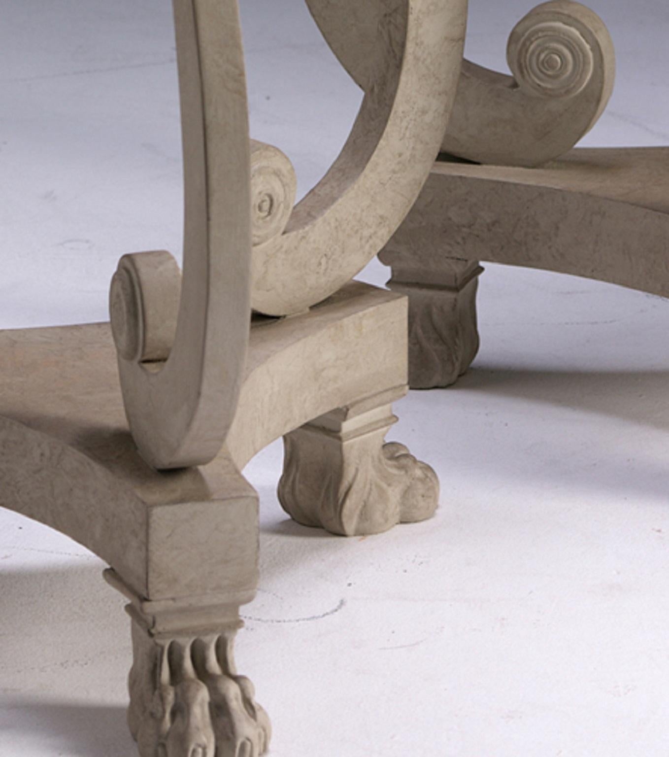 XXI secolo e contemporaneo Regency Torchere in vendita