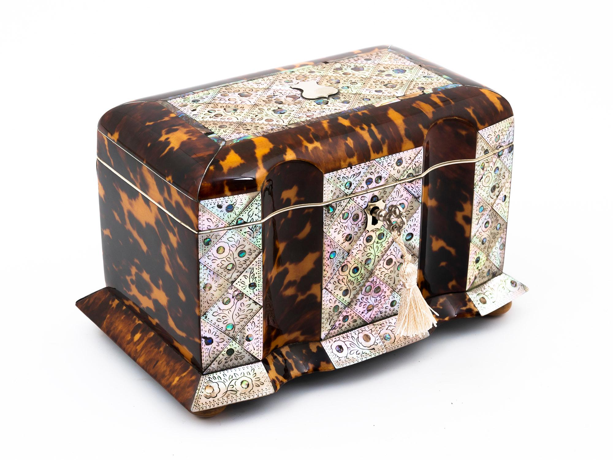 Regency Tortoiseshell and Mother of Pearl Serpentine Tea Caddy For Sale 2