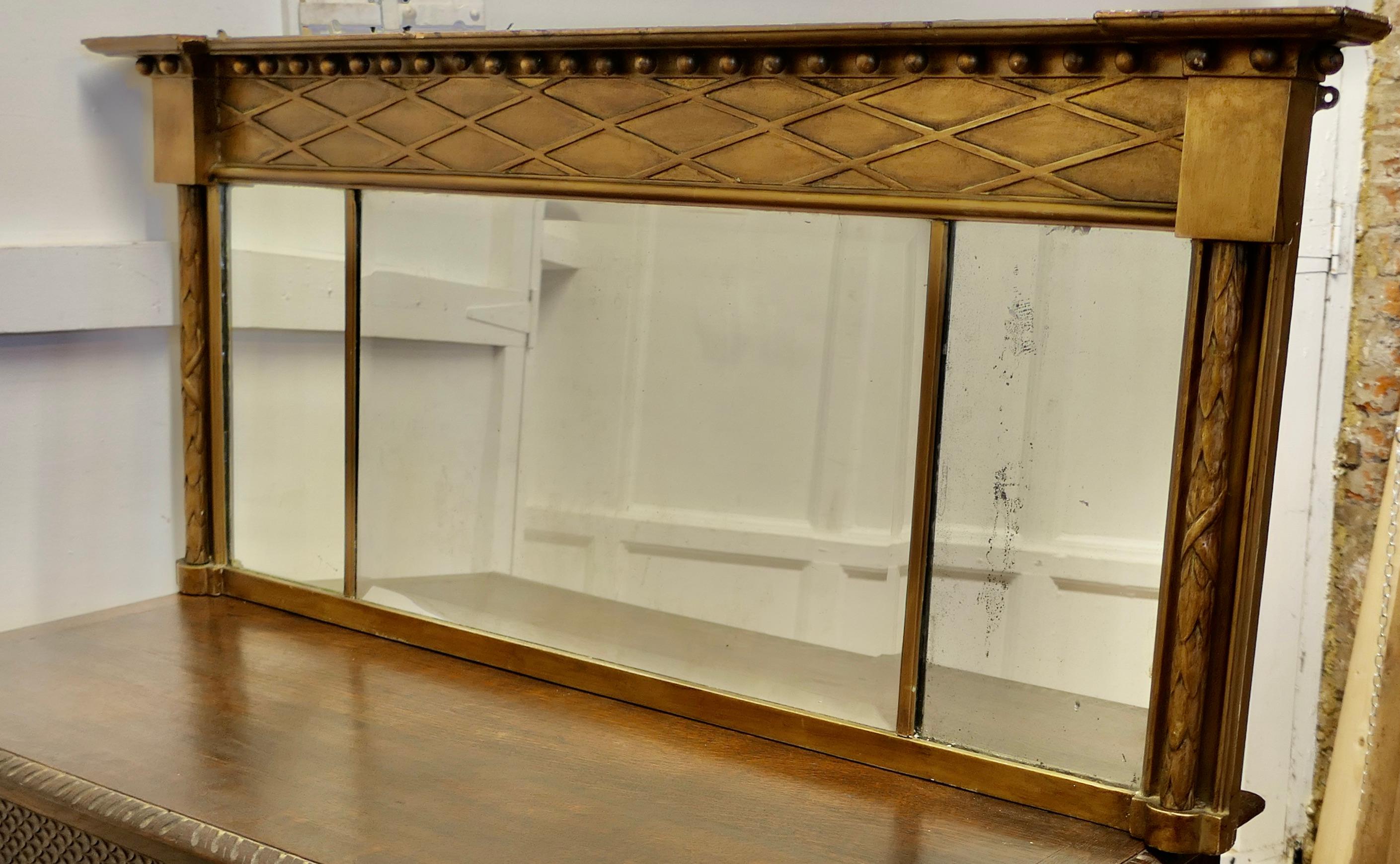 Regency Triple Platte vergoldet Spiegel oder über Mantel (19. Jahrhundert) im Angebot