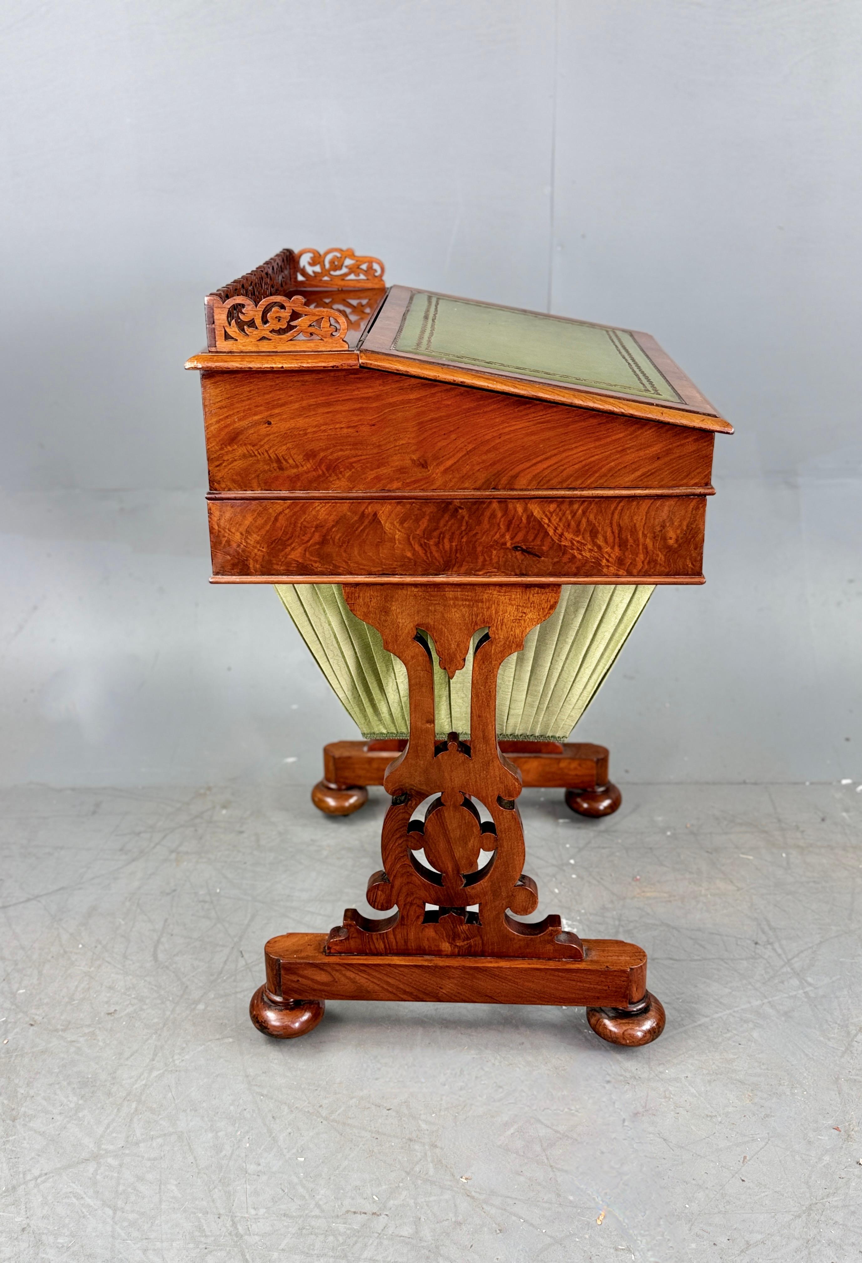 Regency walnut Davenport writing desk 7