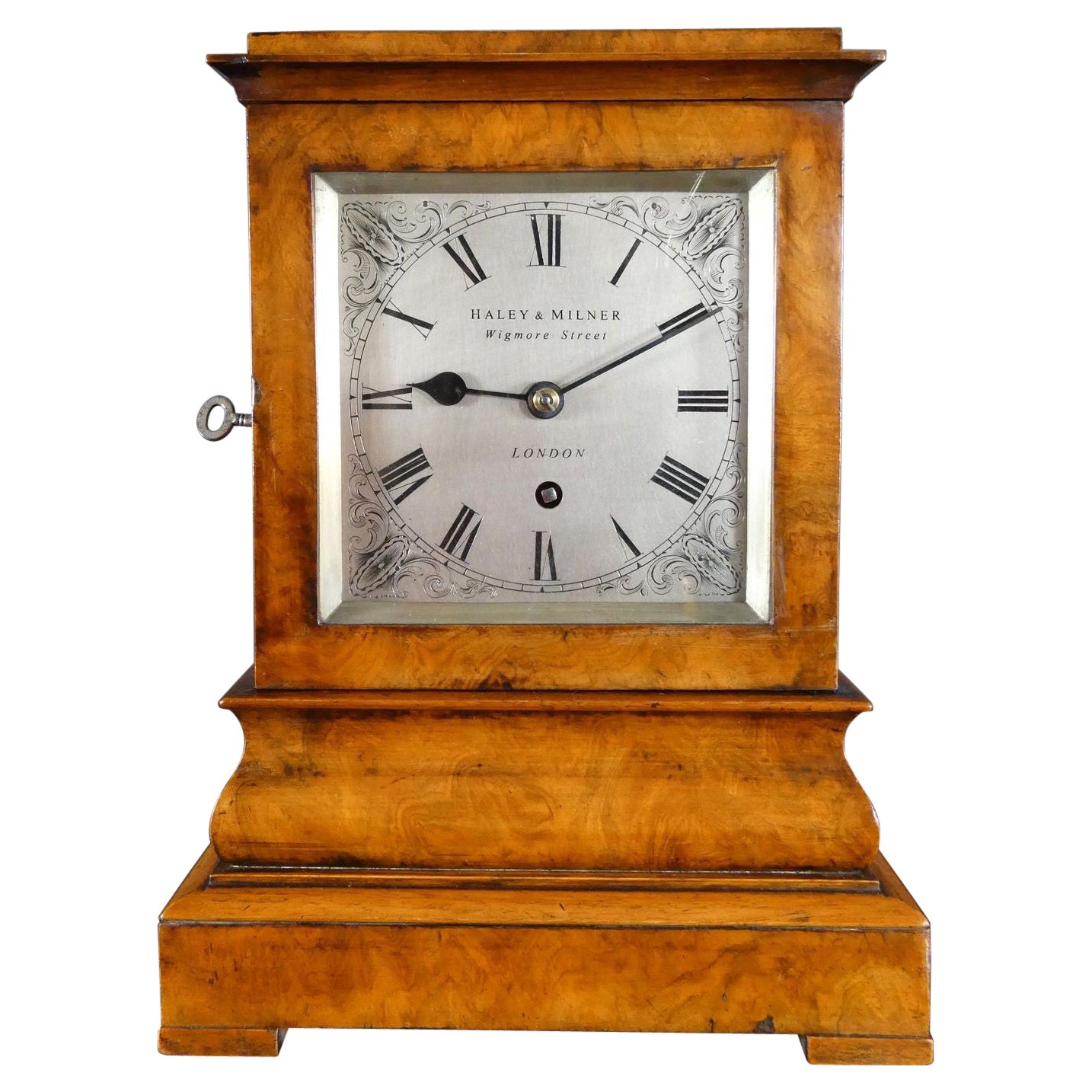Bibliotheks-Armbanduhr aus Nussbaumholz im Regency-Stil, Haley & Milner, London