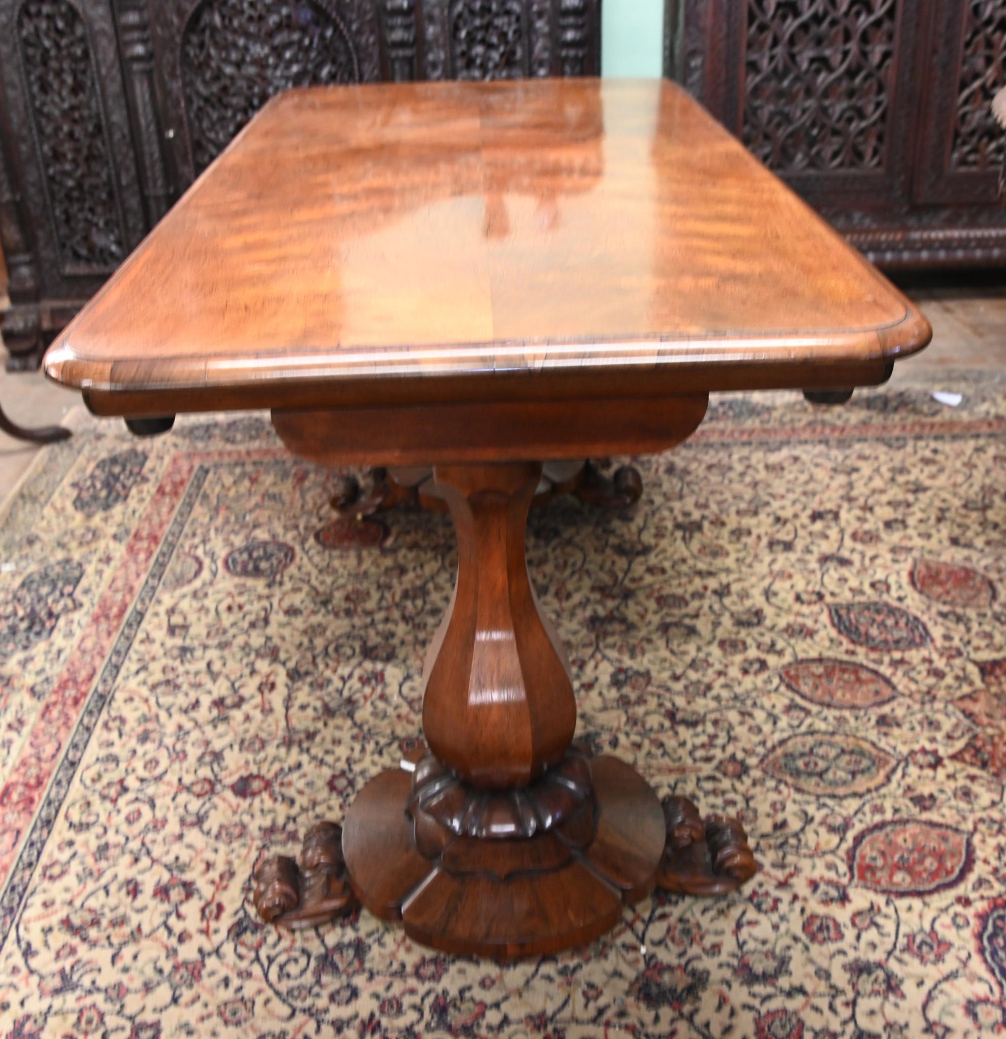 Elegant Regency mahogany sofa table siting on pedestal supports with carved designs
Circa 1820
Lovely patina to the walnut
Bought from a private house sale in London's Putney
We ship to every corner of the planet including with great discounts to