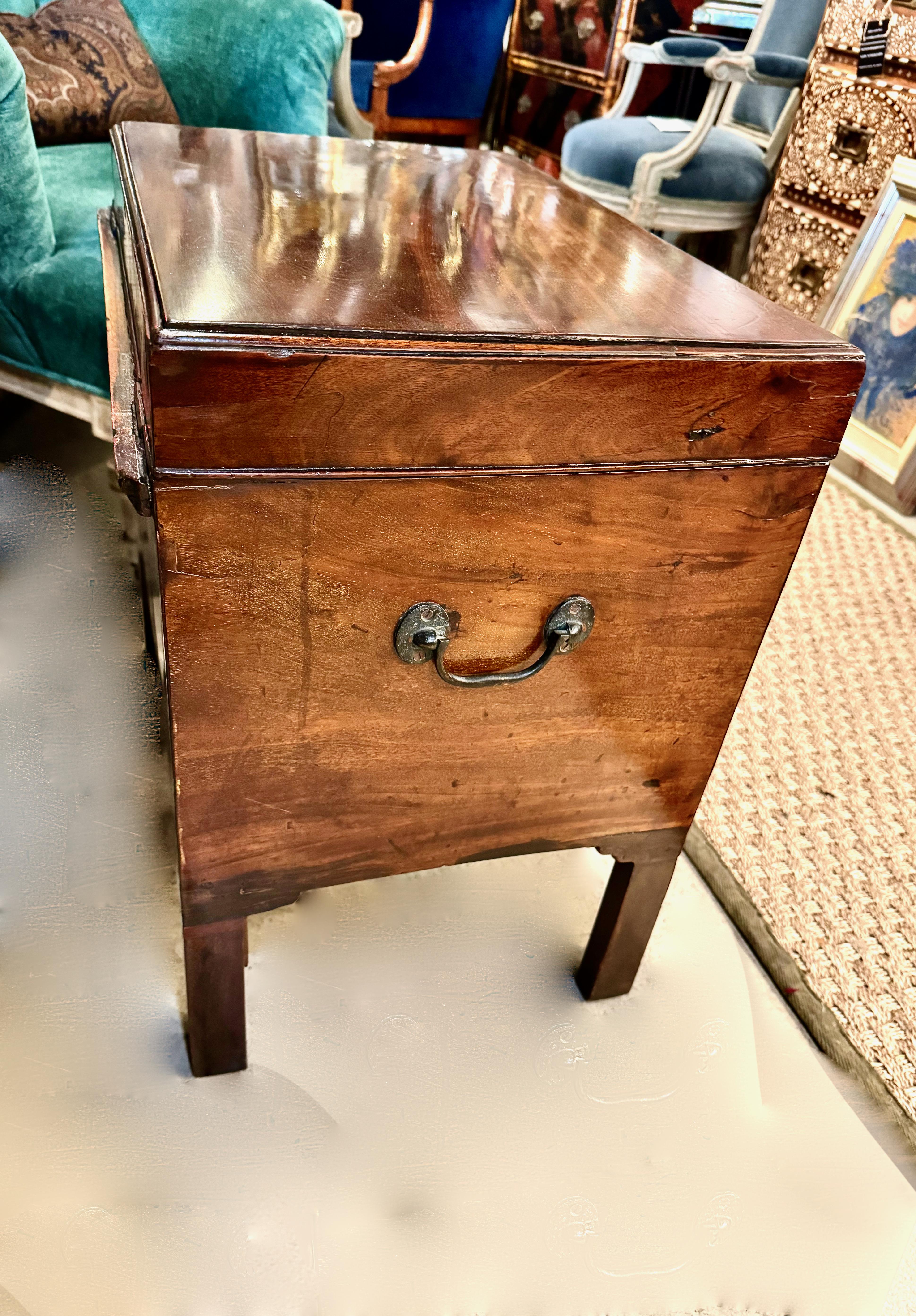 Enfriador de Vino Regency o Cellarette en Bueno estado para la venta en Pasadena, CA