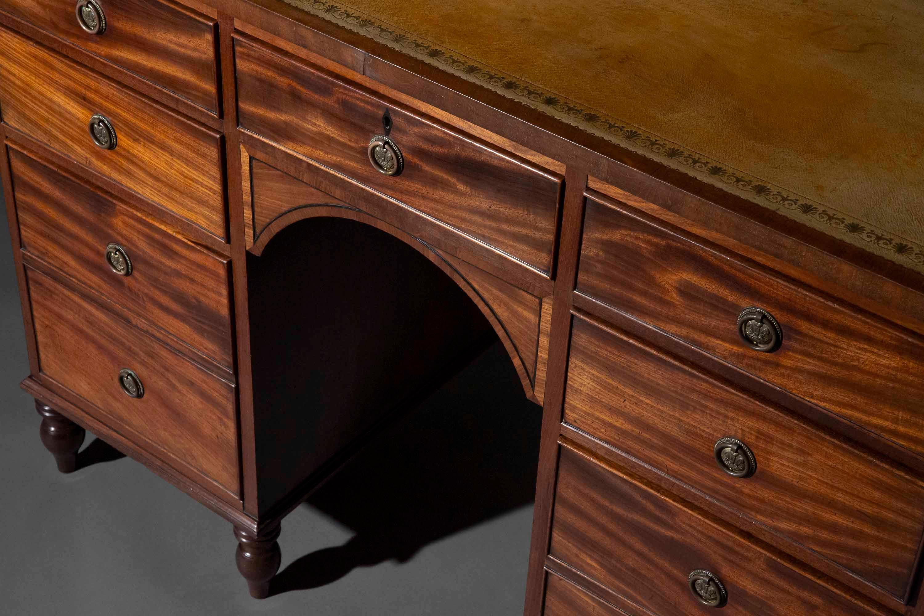 XIXe siècle Table à écrire Regency du 19e siècle, vers 1820 en vente
