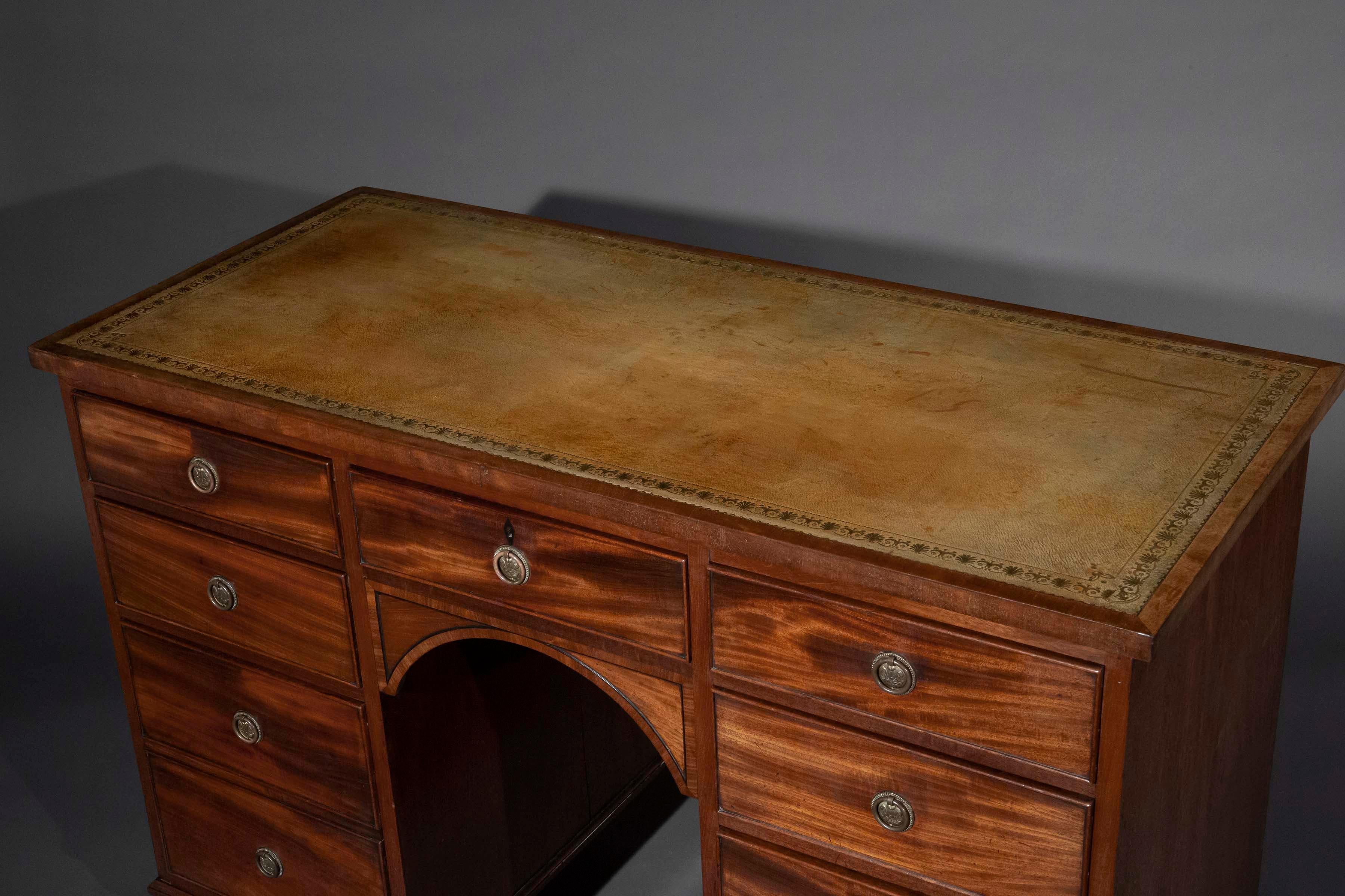 Table à écrire Regency du 19e siècle, vers 1820 en vente 4