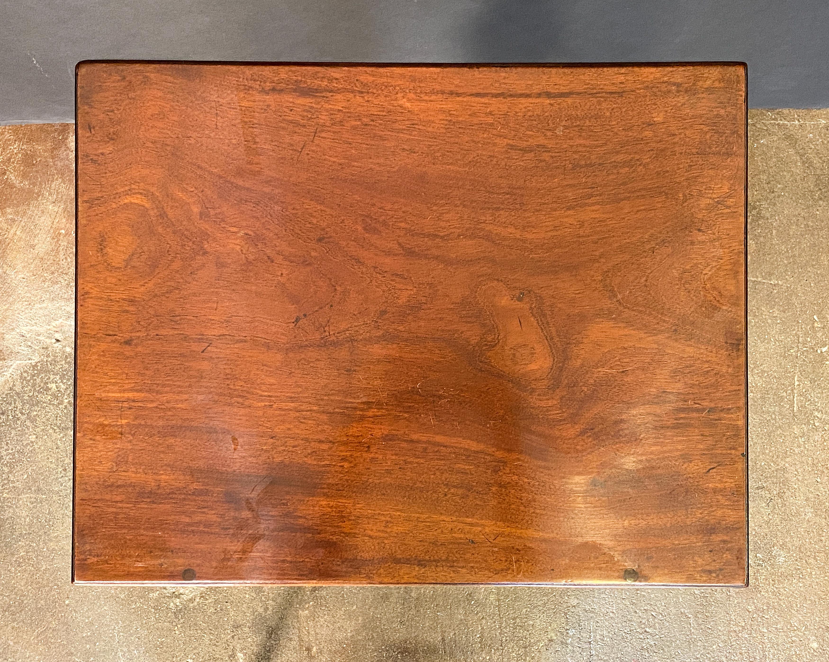 Regency Writing Table or Side Table of Mahogany on Pedestal Base from England For Sale 1