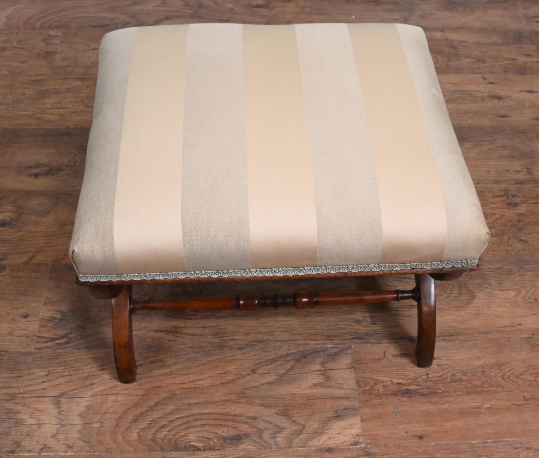 Regency X Gerahmter Hocker Sitz 1880 im Zustand „Gut“ im Angebot in Potters Bar, GB