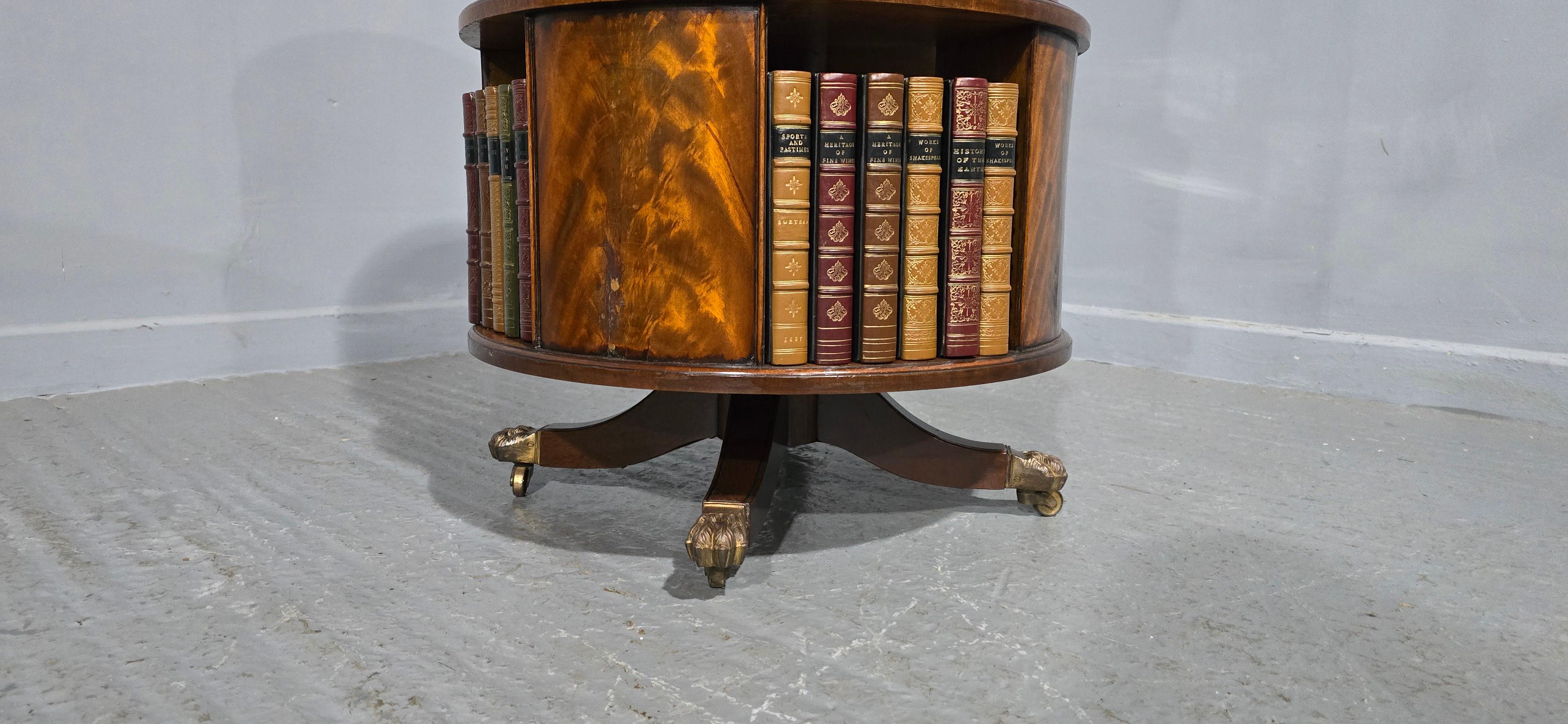 Regency Libreria girevole in mogano Regeny