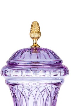 Reggia viola macinata a mano con décorations en fusion de bronze