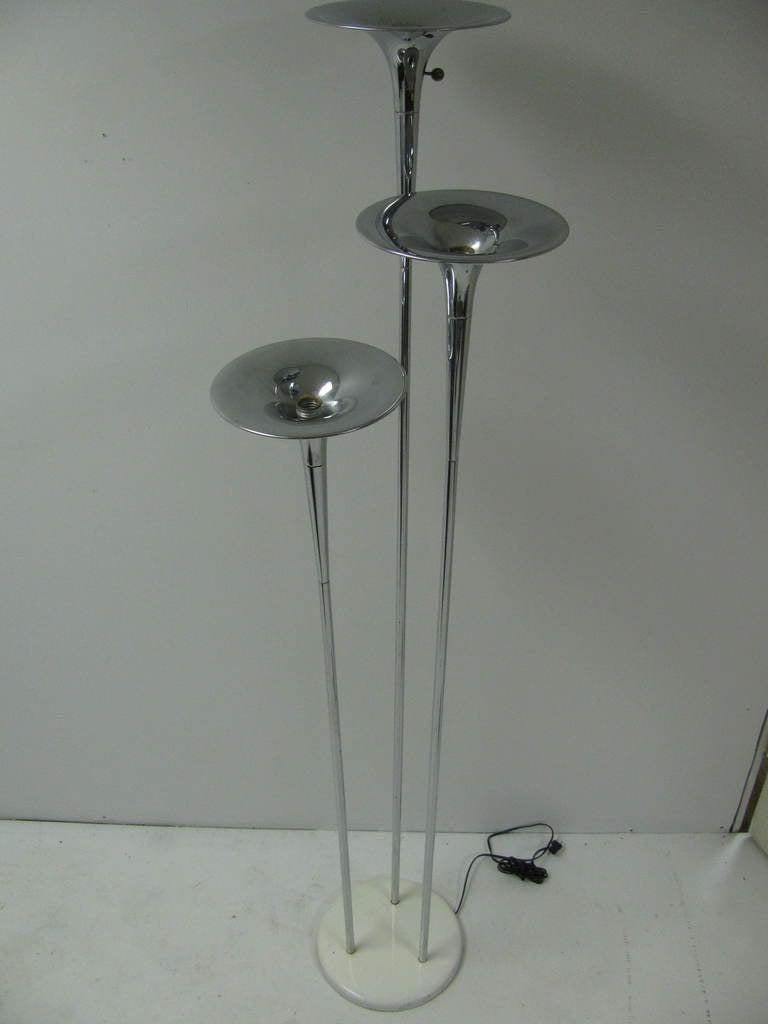 Italian Reggiani Mid Century Modern Trumpet Triple Torchiere Floor Lamp Italy For Sale