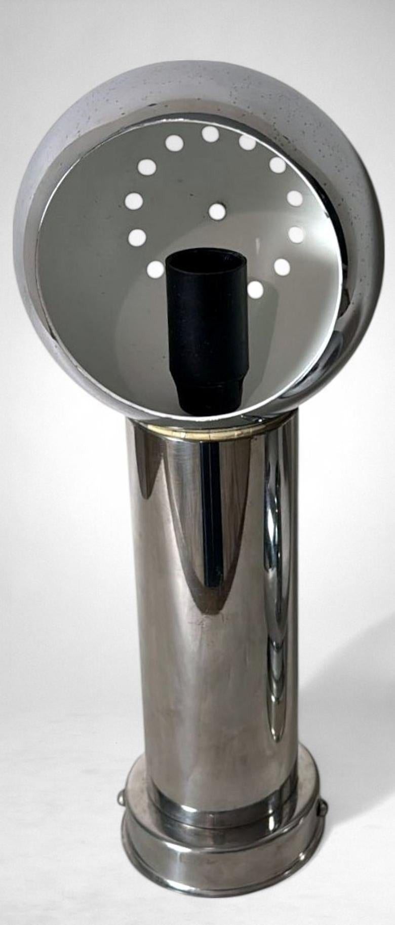 Reggiani Style Pair Of Italian Wall Sconces Space Age In Nickel-Plated Metal For Sale 6