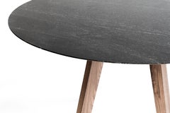 "Regia II" Contemporary Round Table, Granite