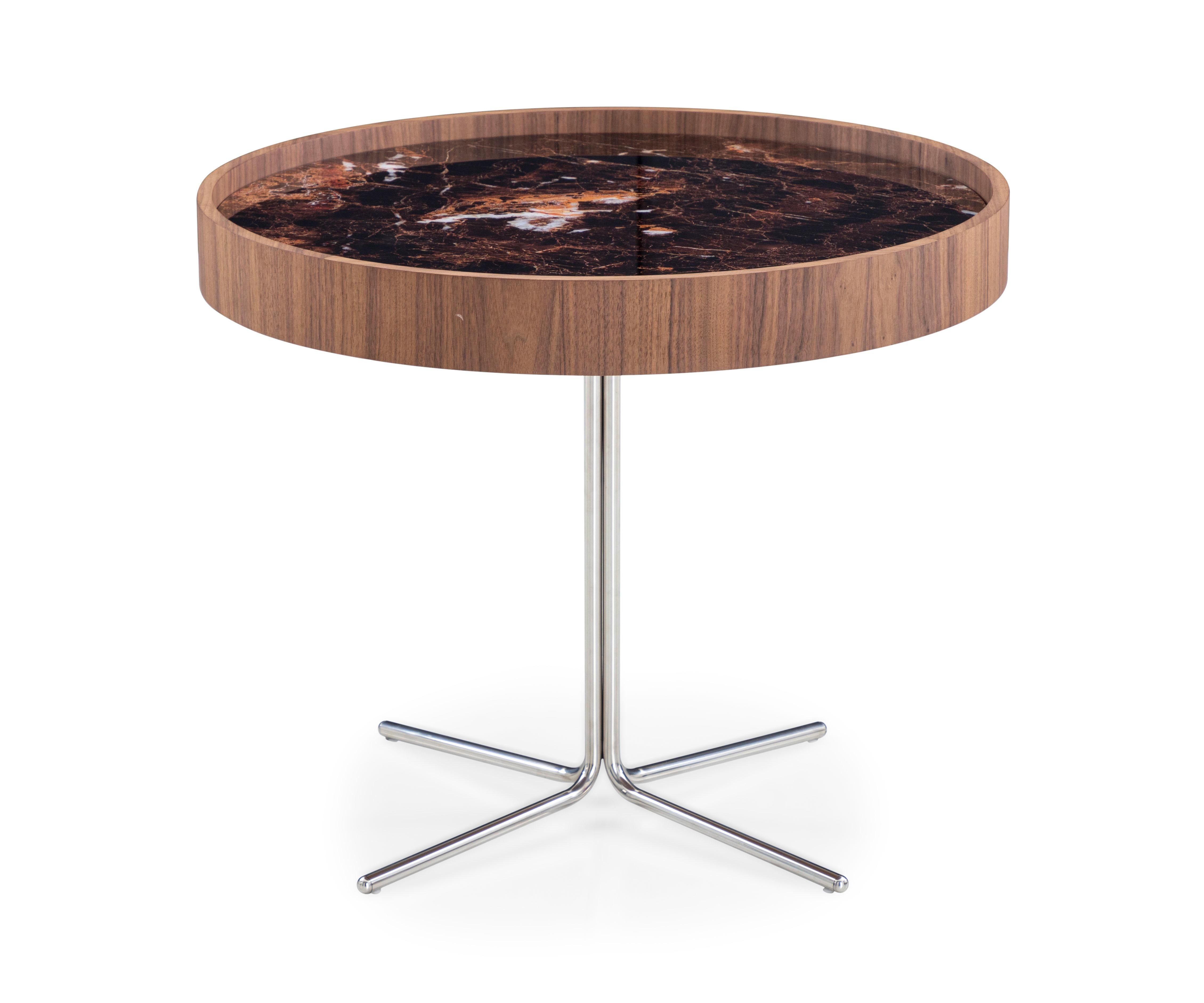 Contemporary Regia Occasional Table in Walnut Wood Finish and Imperial Brown Glass, Set of 3 For Sale