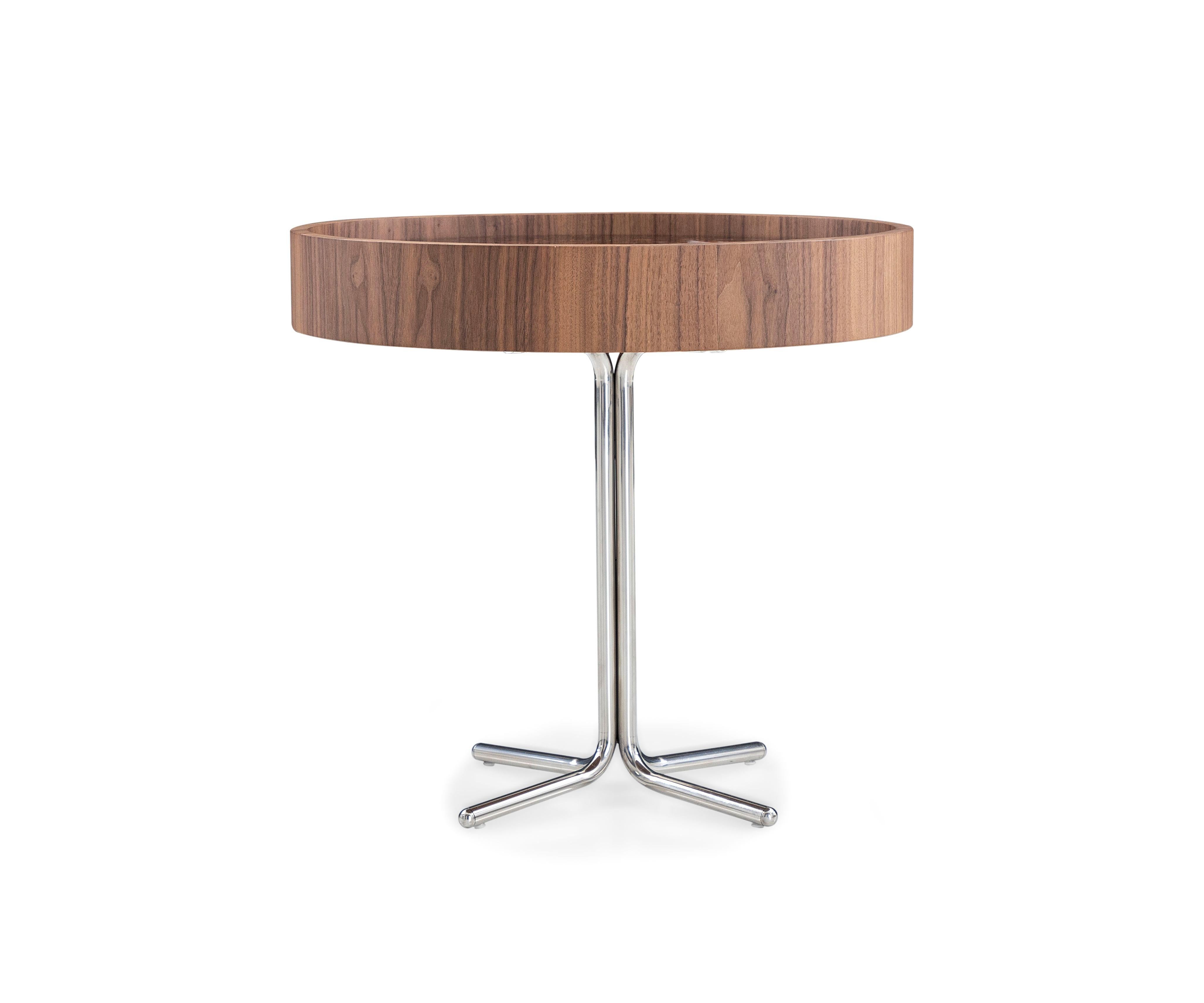 Regia Occasional Table in Walnut Wood Finish and Imperial Brown Glass, Set of 3 For Sale 1