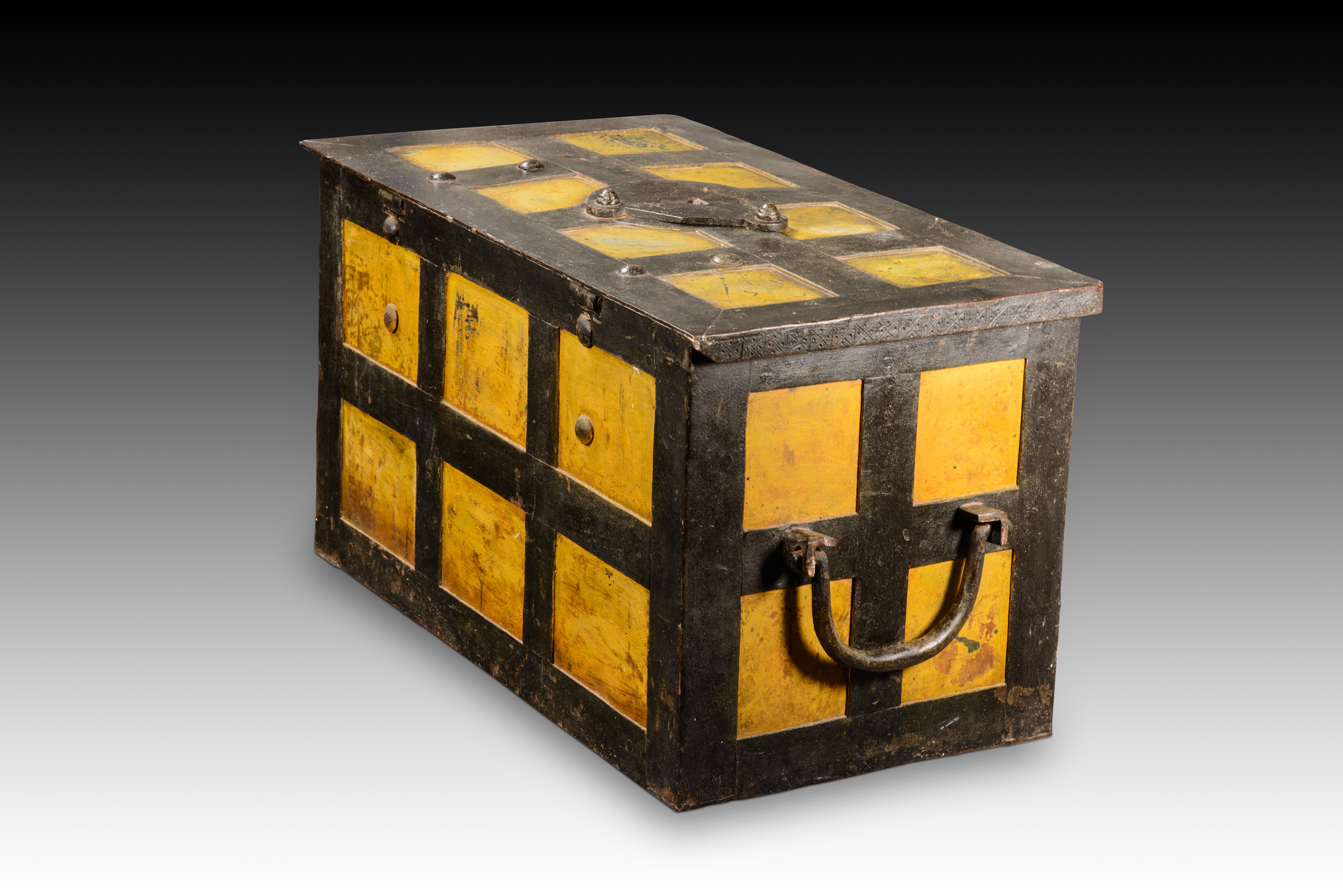 European Regimental cash box. Iron. Possibly Germany, 18th century. For Sale