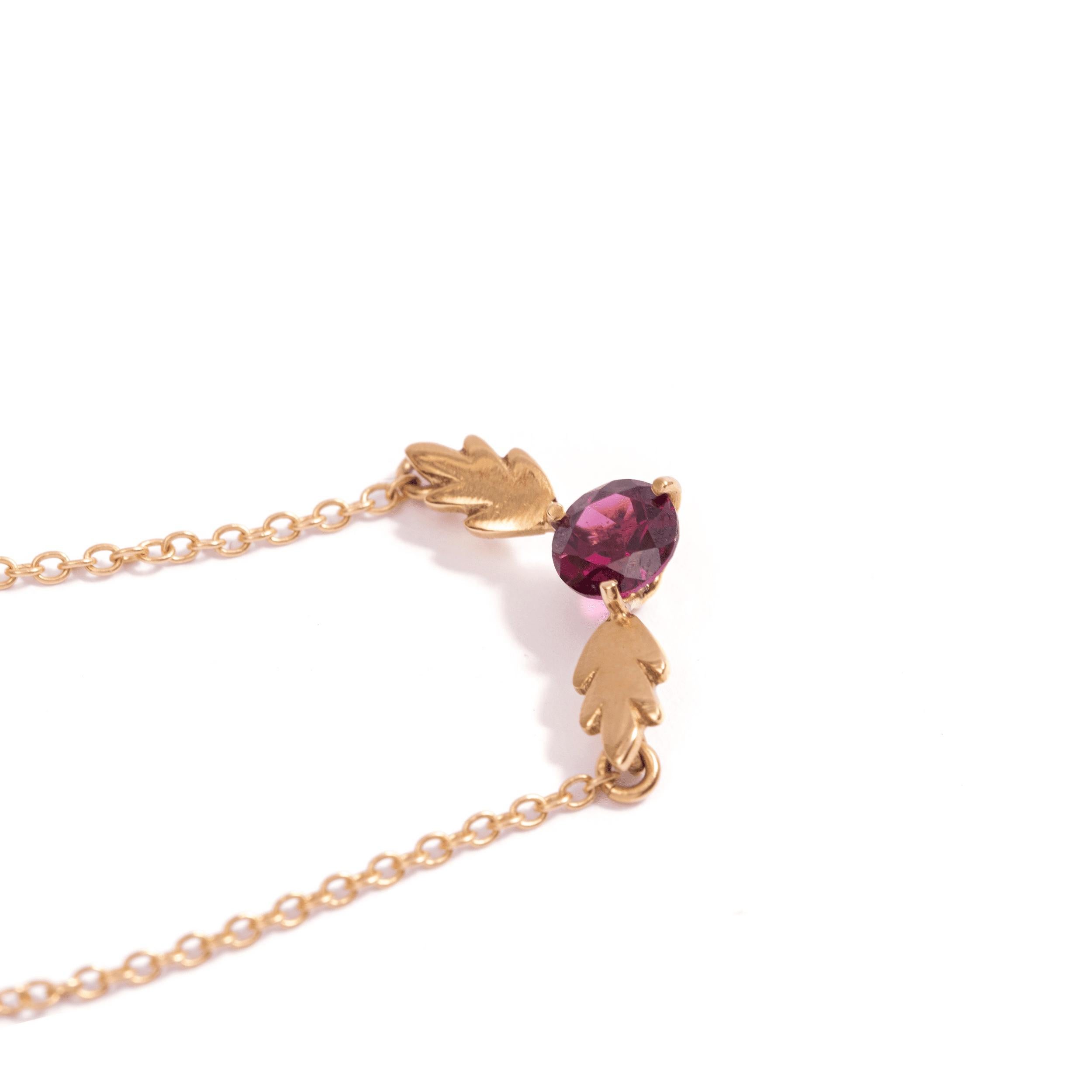 Leaf Pendant Necklace by Regina Gambatesa at Second Petale Gallery

About Gemstones:

Gold 18kt, yellow gold
Rhodolite

ABOUT the CREATOR
REGINA GAMBATESA : AN ARTIST OF SPIRIT AND FORM
Regina Gambatesa is a jewelry artist who strives to transform
