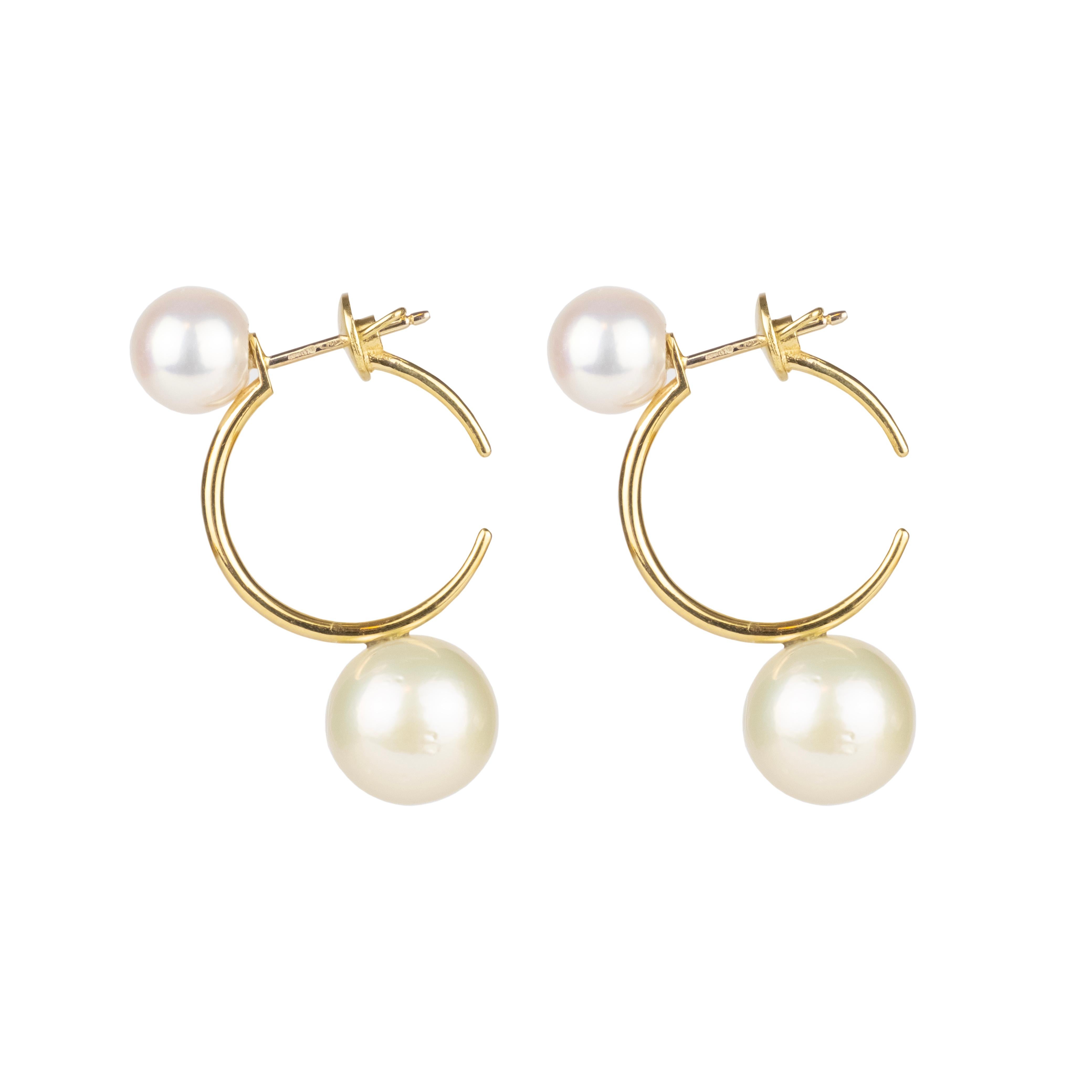 Brilliant Cut Regina Gambatesa White Pearls and Gold Half Circle Earrings For Sale