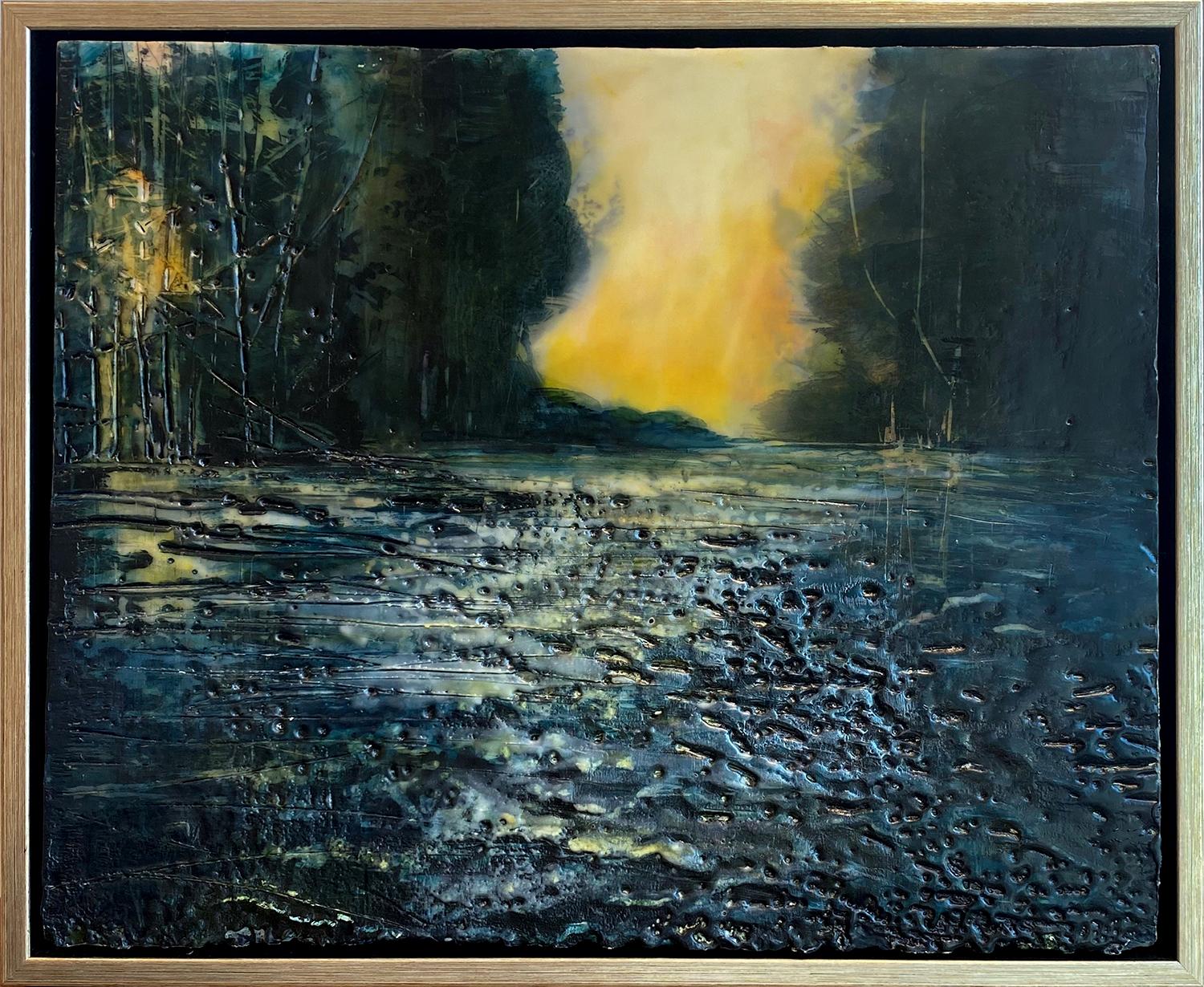 The River Swept Away Tous les plateaux (peinture de paysage à l'encaustique texturée, encadrée) - Contemporain Mixed Media Art par Regina Quinn 