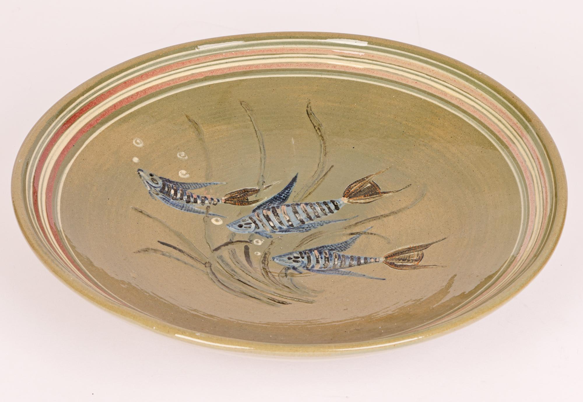 Reginald A. Lewis Large Paradise Fish Studio Pottery Bowl In Good Condition For Sale In Bishop's Stortford, Hertfordshire