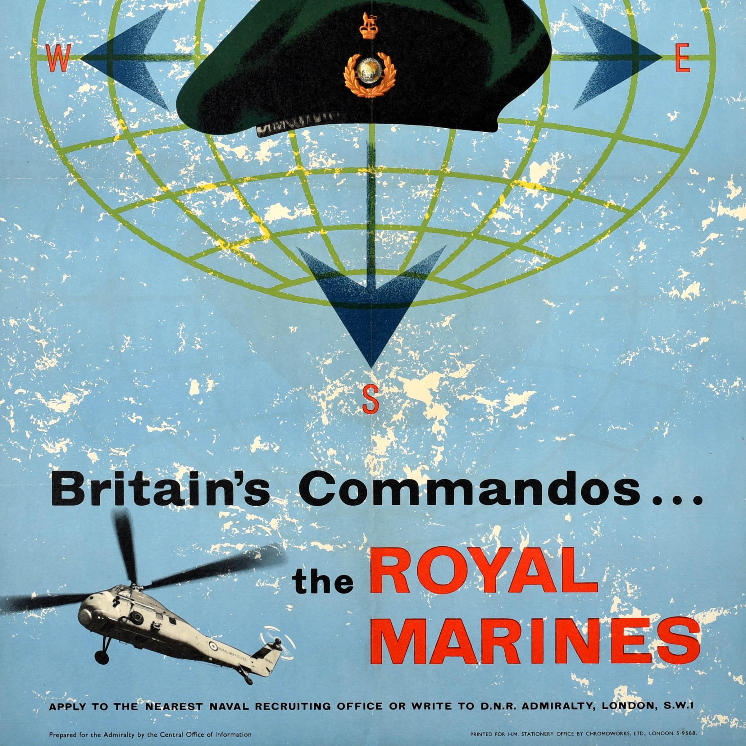 Cartel original de época de reclutamiento militar para los Commandos británicos... Los Marines Reales con una obra del cartelista británico Reginald Mount (1906-1979) que representa una boina verde con una insignia de la corona real sobre una