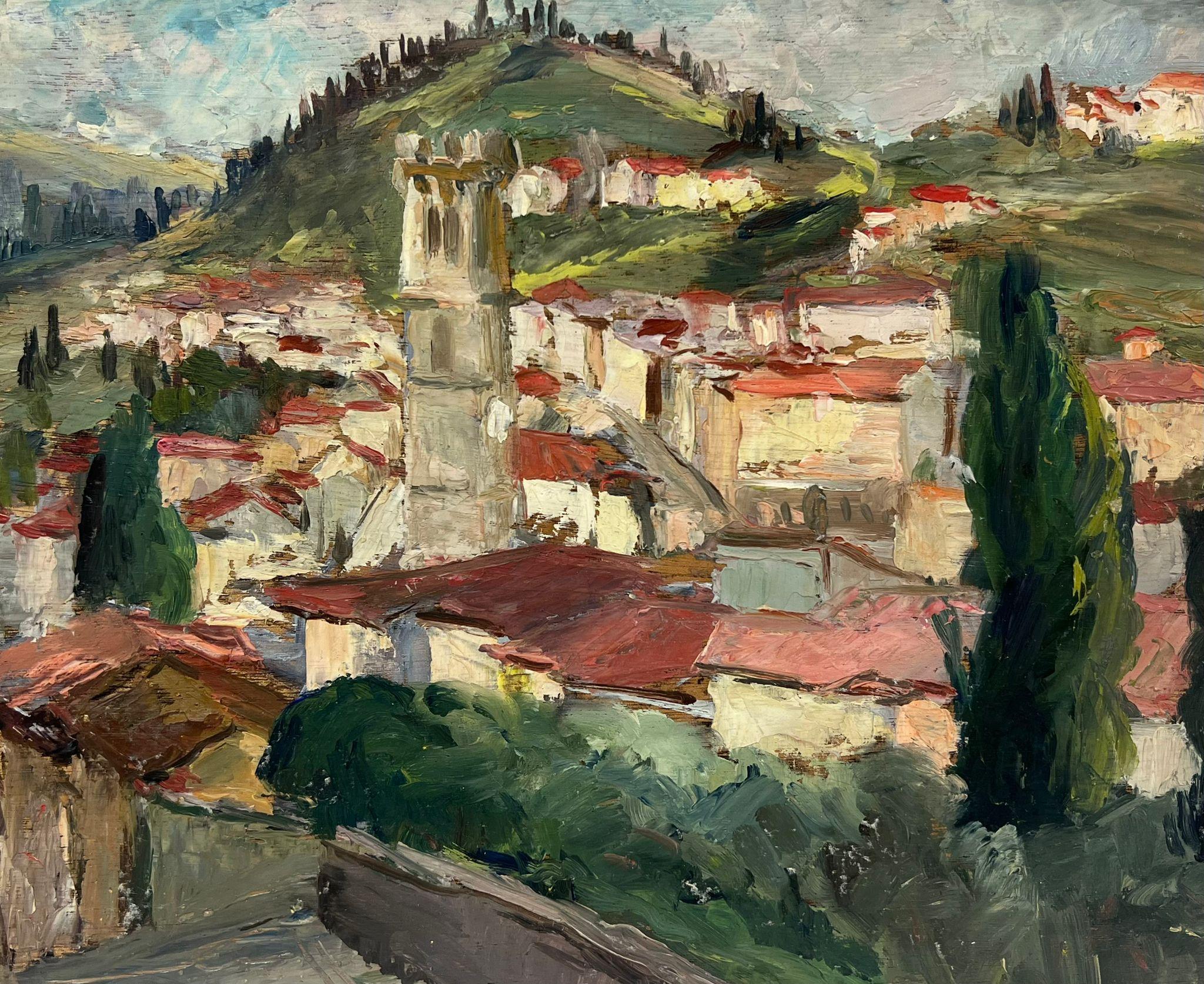Landscape Painting de Regine David - Encantadora escena de pueblo en lo alto de una colina con tejados de tejas rojas y cipreses