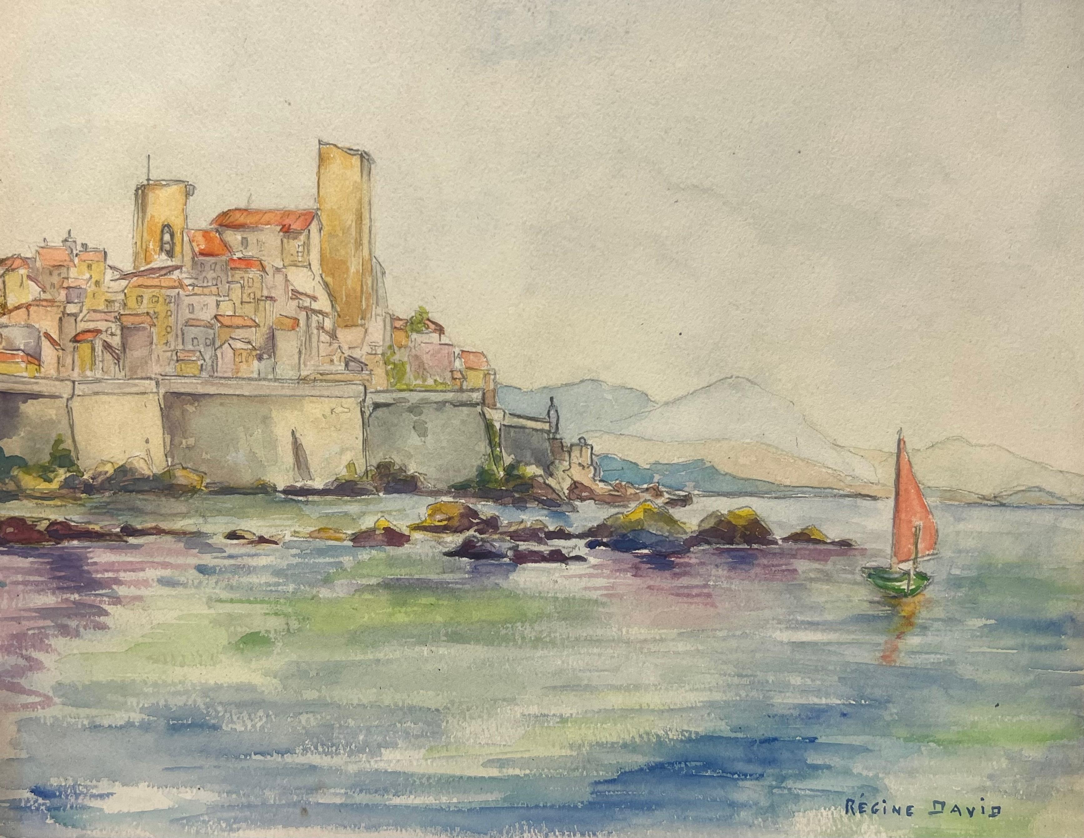 Regine David Landscape Painting – Küstenansicht von Antibes mit rot gesprenkelter Boots-Aquarelllandschaft