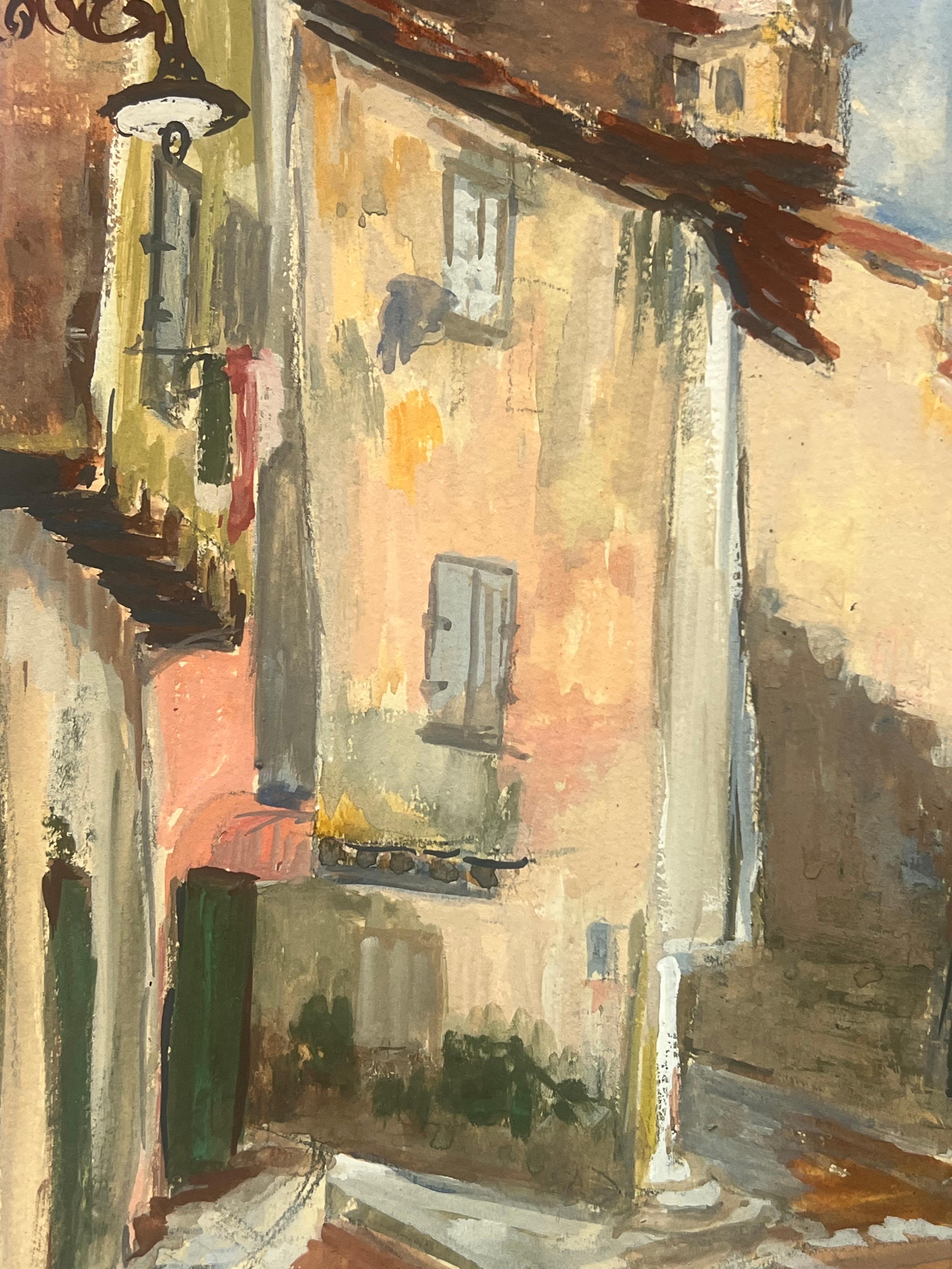 Escena de calle de pueblo francés con torre y ventanas enrejadas - Painting Posimpresionista de Regine David