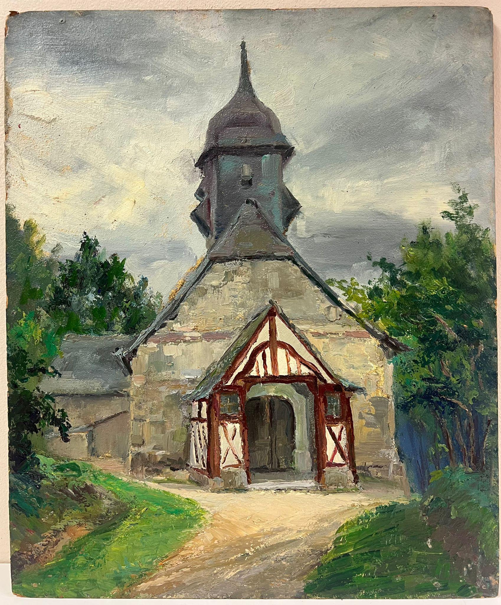 Chapelle historique en pierre avec entrée unique encadrée de bois et tour à cloches - Marron Landscape Painting par Regine David