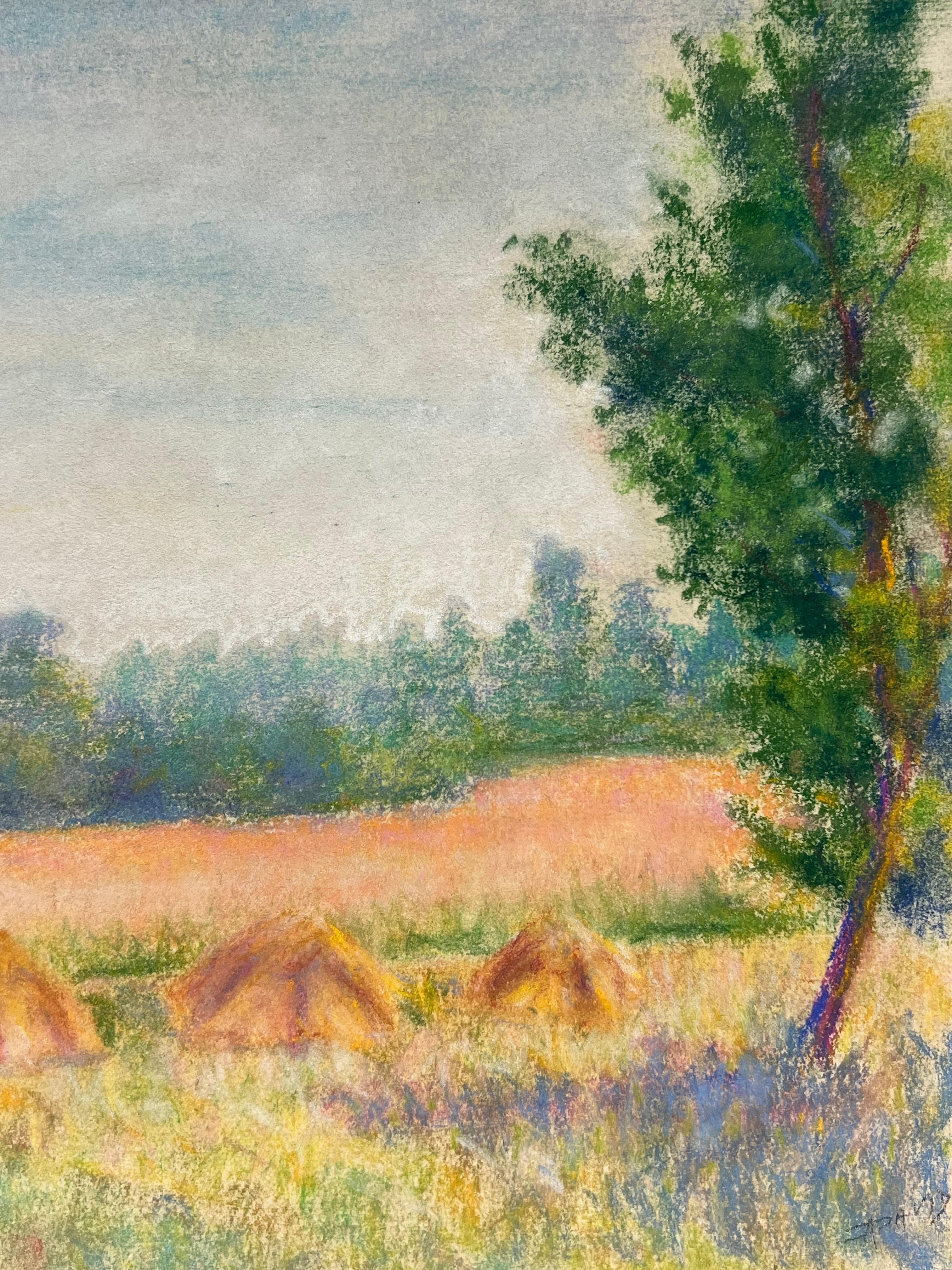 Milieu du XXe siècle Paysage au pastel de meules de foin et de champs à l'aube, dans les tons de la moisson - Painting de Regine David
