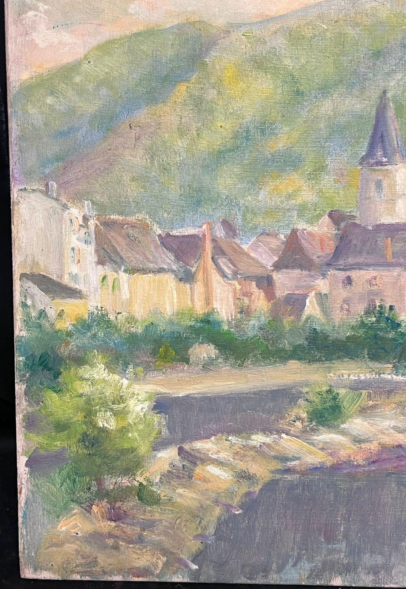Mitte des 20. Jahrhunderts: Sonnenbeschienenes Dorf in  Französisches postimpressionistisches Ölgemälde 