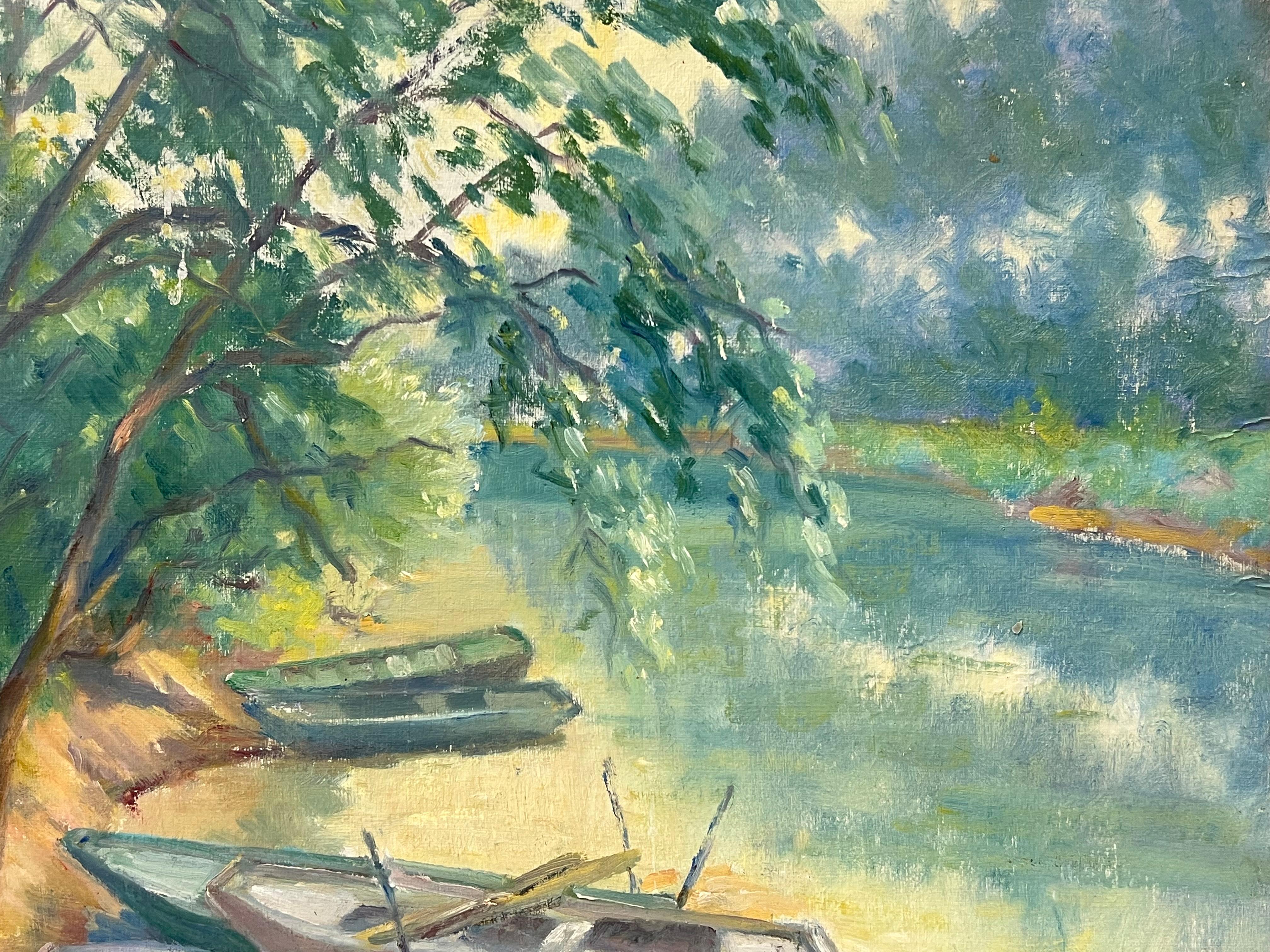 Des rameurs se tenant sur une rive ajourée, une scène d'eau Tranquil avec des arbres luxuriants - Post-impressionnisme Painting par Regine David