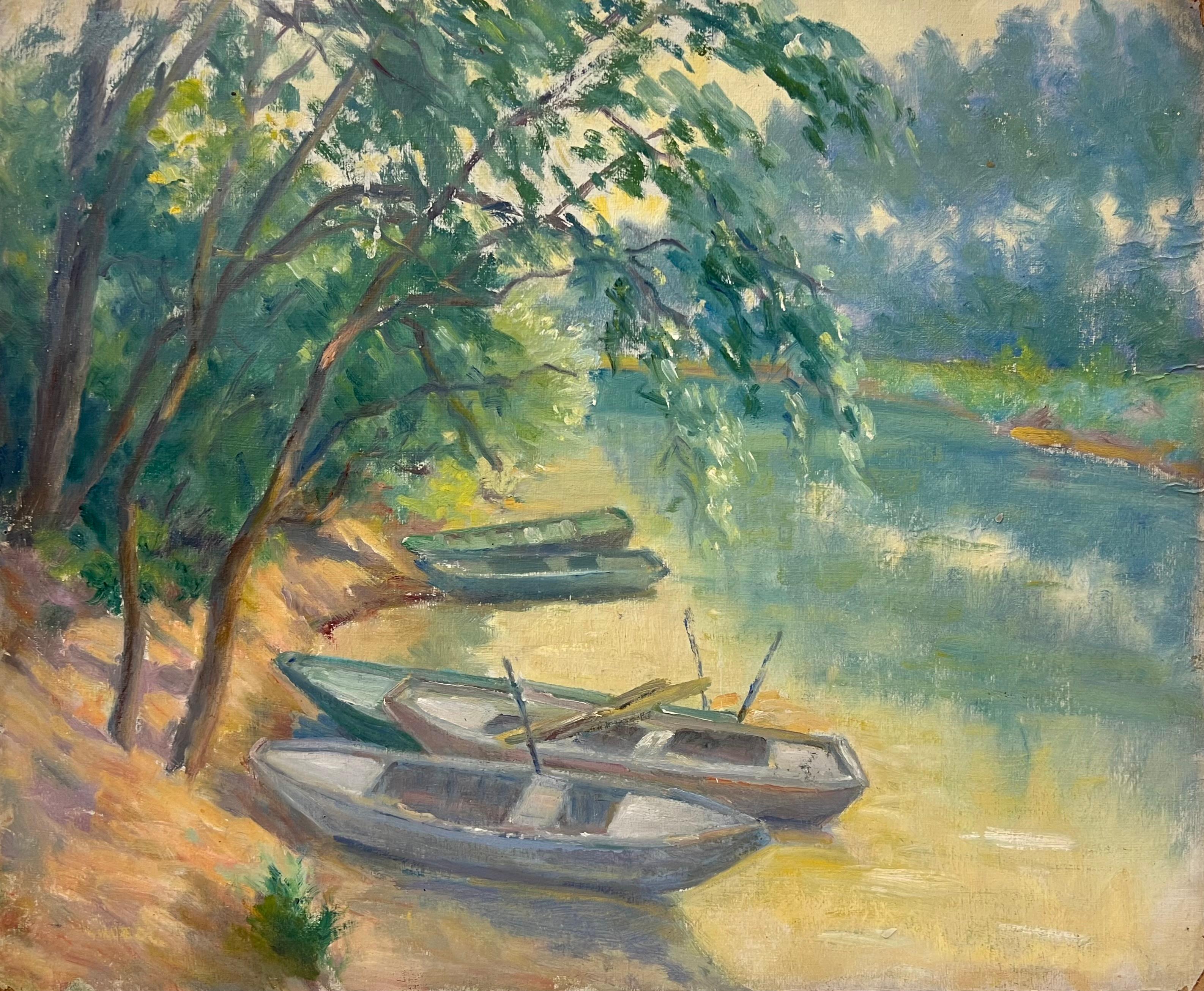Landscape Painting Regine David - Des rameurs se tenant sur une rive ajourée, une scène d'eau Tranquil avec des arbres luxuriants