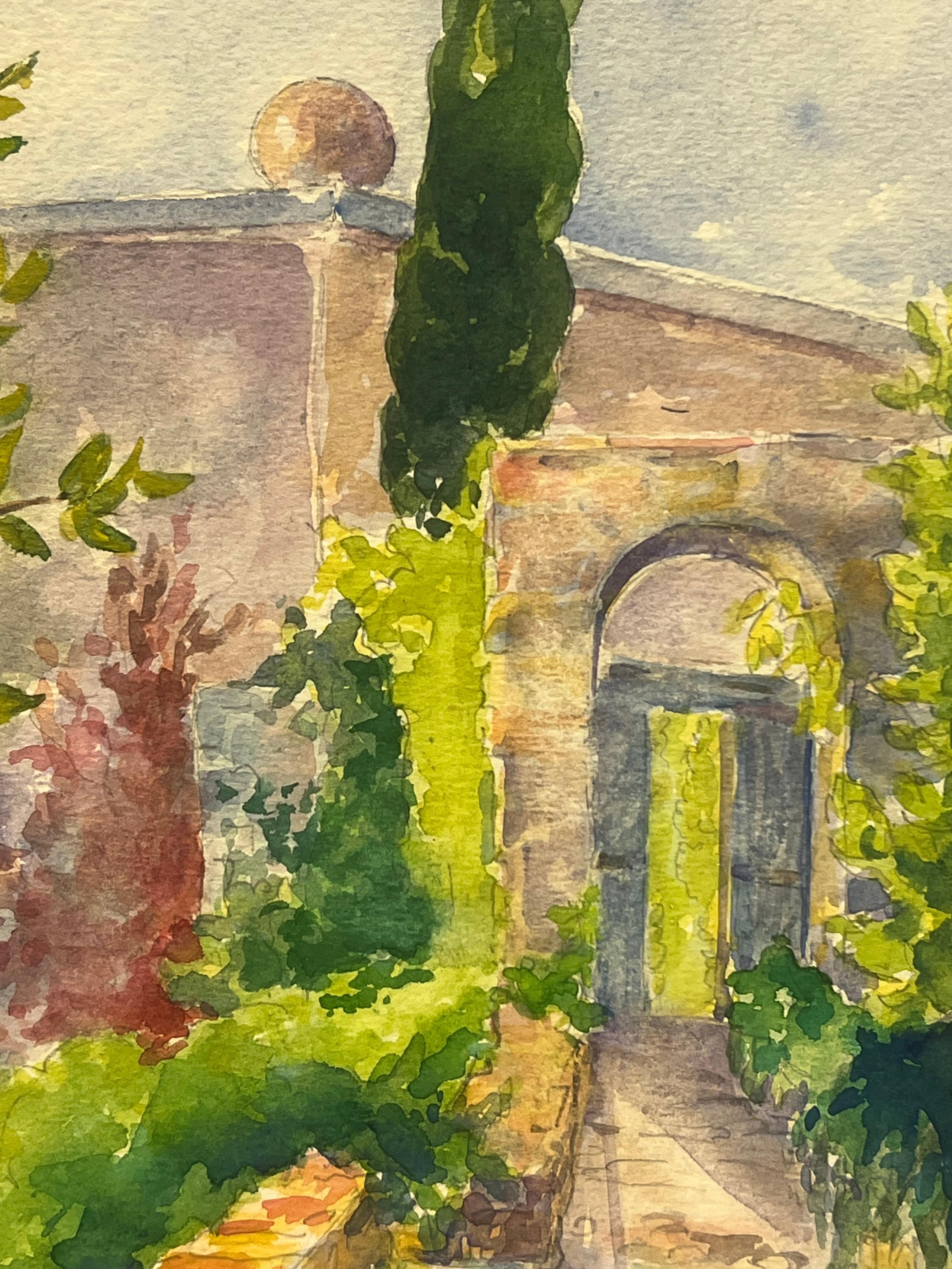 VILLA Hyères Scène de jardin avec cyprès et arcade en pierre Aquarelle vibrante - Painting de Regine David