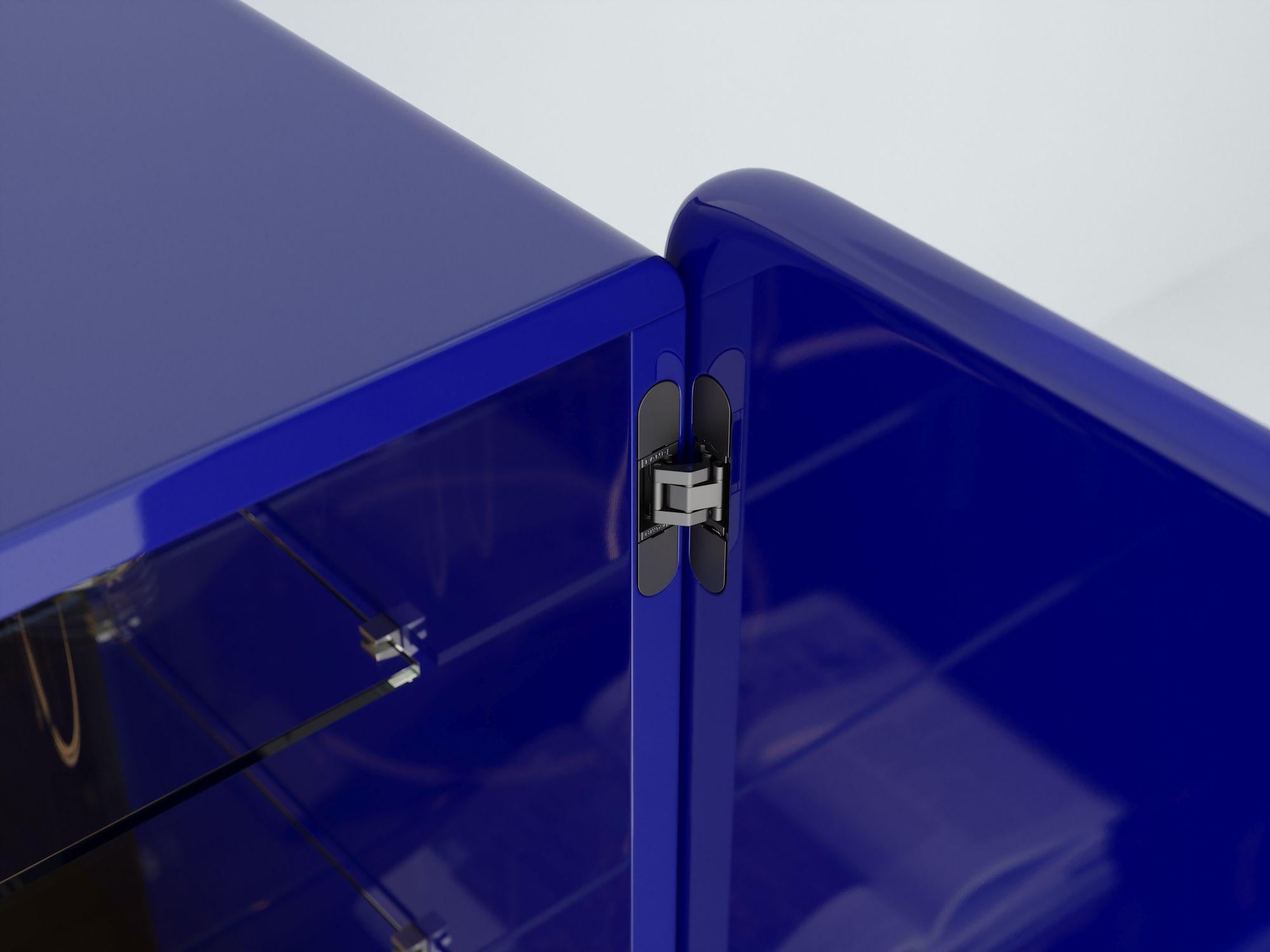 Meuble de bar Regis Ultramarine bleu et or en vente 2